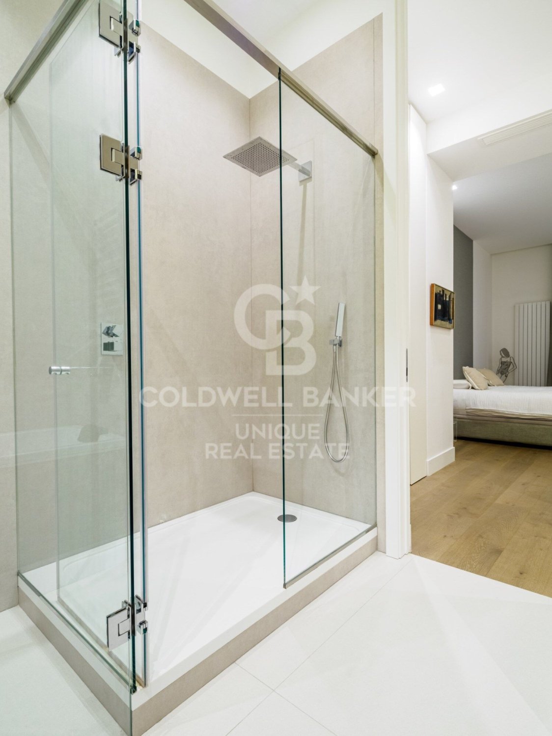 Appartamento a Madrid, Spagna 3 camere da letto, 204 mq. N° 160054