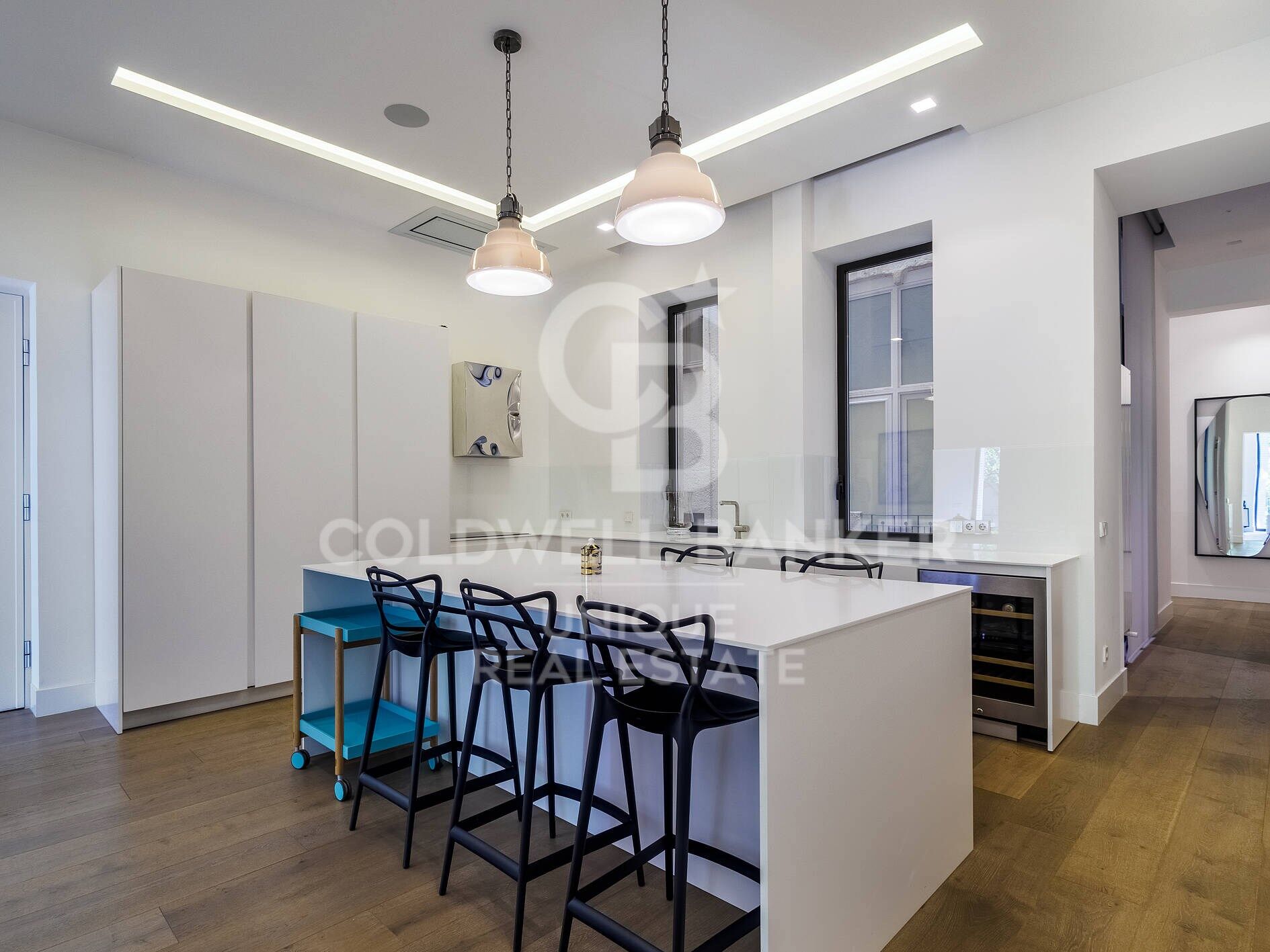Appartamento a Madrid, Spagna 3 camere da letto, 204 mq. N° 160054