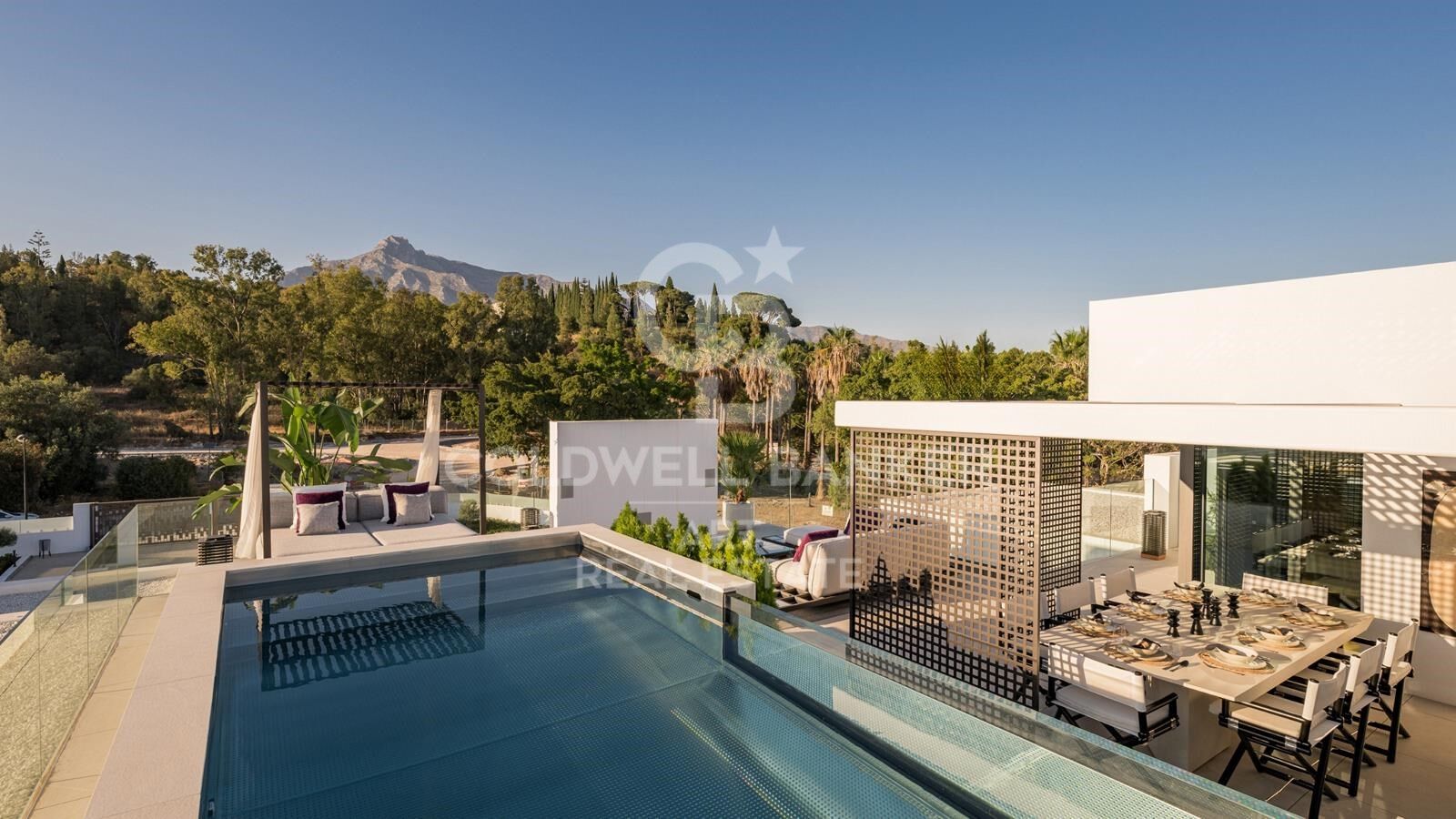 Villa in Marbella, Malaga, Spanien 4 Schlafzimmer, 338 m2 Nr. 160052