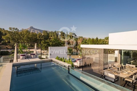 Villa à Marbella, Malaga, Espagne 4 chambres, 338 m2 No. 160052