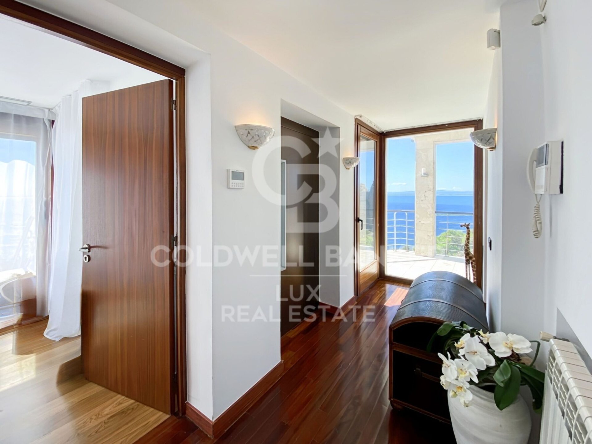Villa a Roses, Girona, Spagna 4 camere da letto, 390 mq. N° 160051