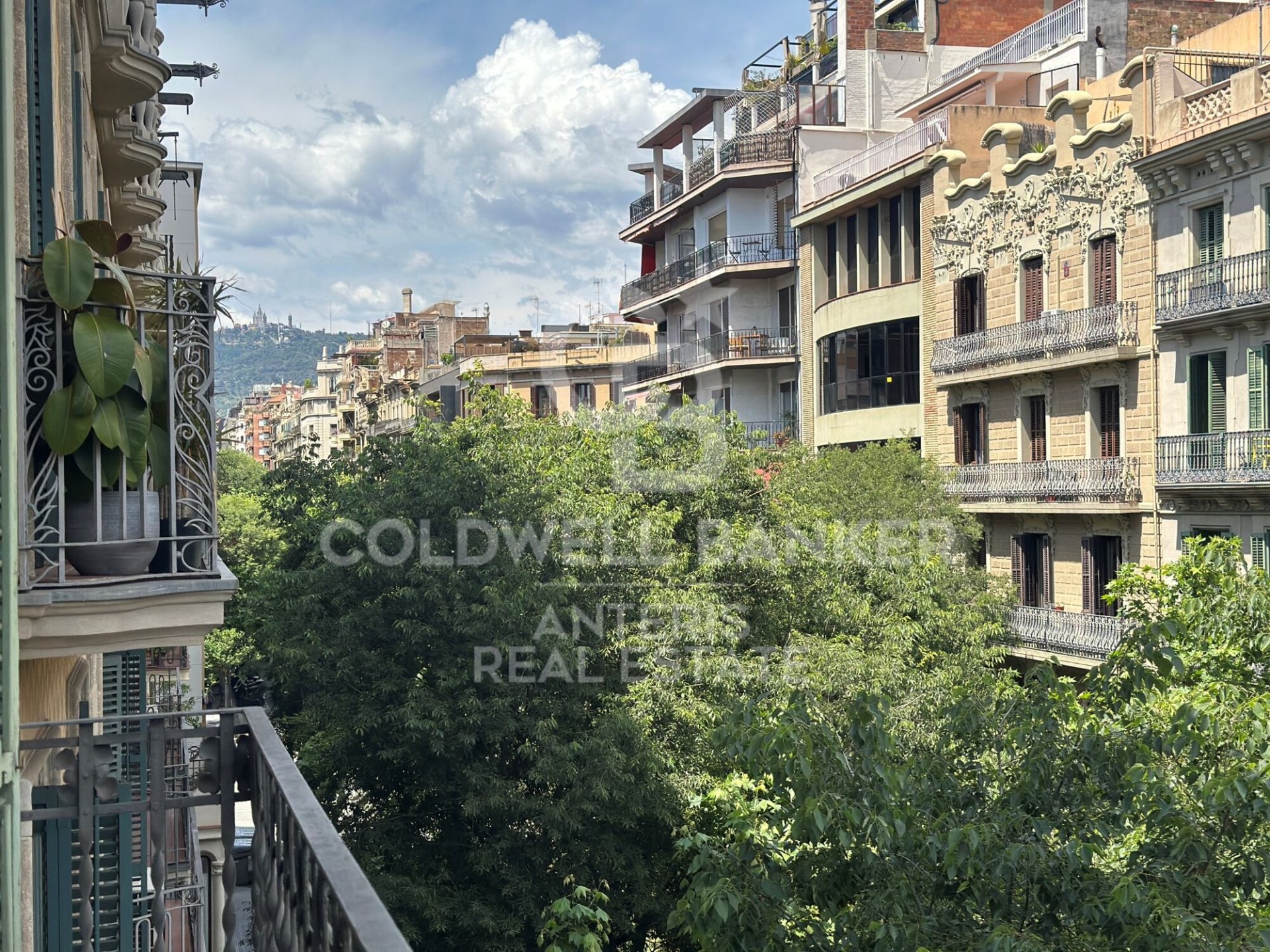 Apartament w Barcelona, Hiszpania 2 sypialnie, 82 mkw. nr 156921