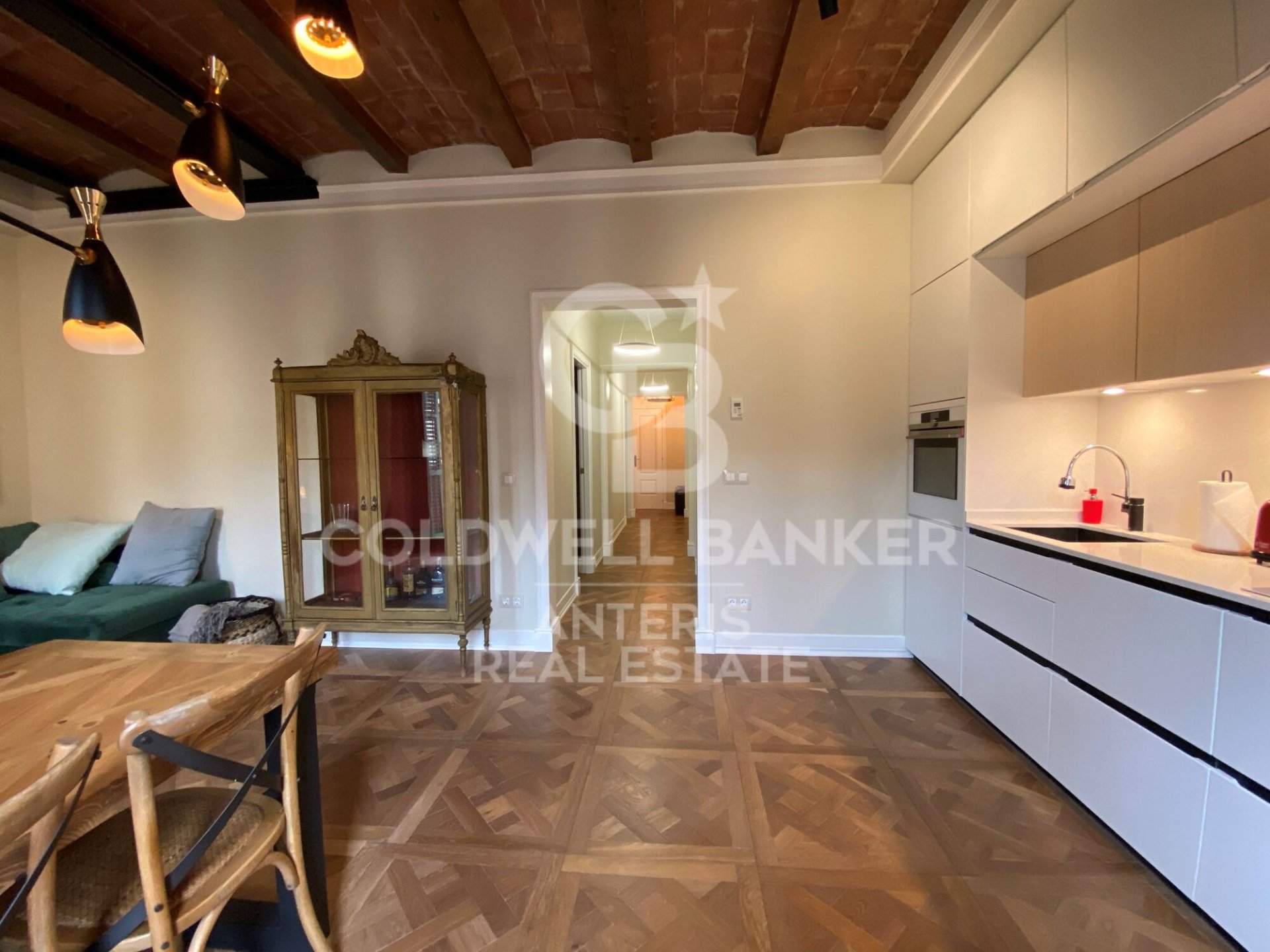 Apartament w Barcelona, Hiszpania 2 sypialnie, 82 mkw. nr 156921
