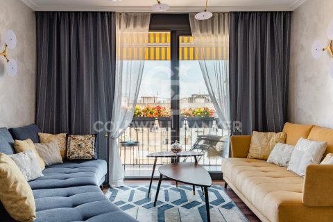 Penthouse in Barcelona, Spain 2 bedrooms, 83 sq.m. No. 156922