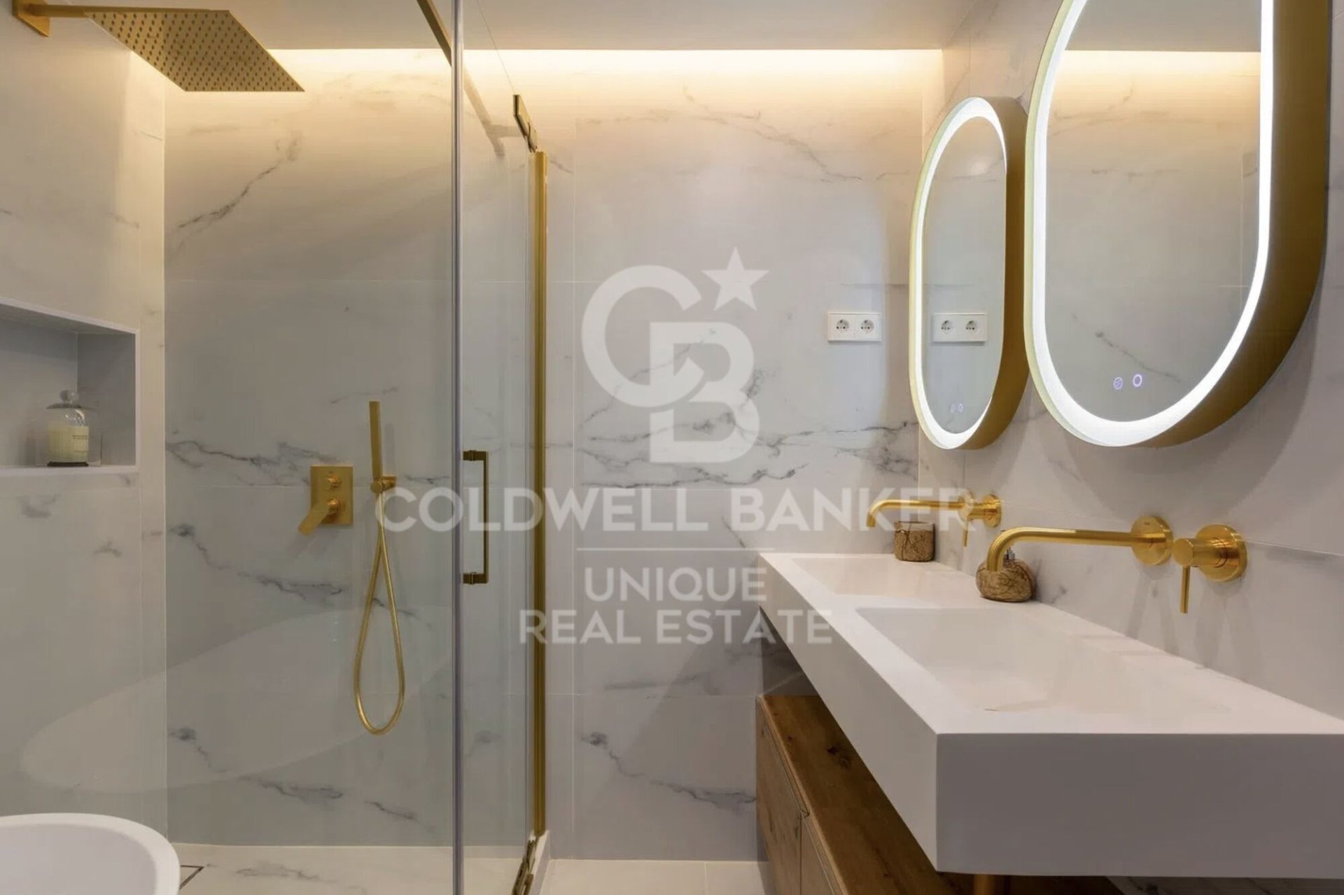 Apartament w Madrid, Hiszpania 3 sypialnie, 240 mkw. nr 156920
