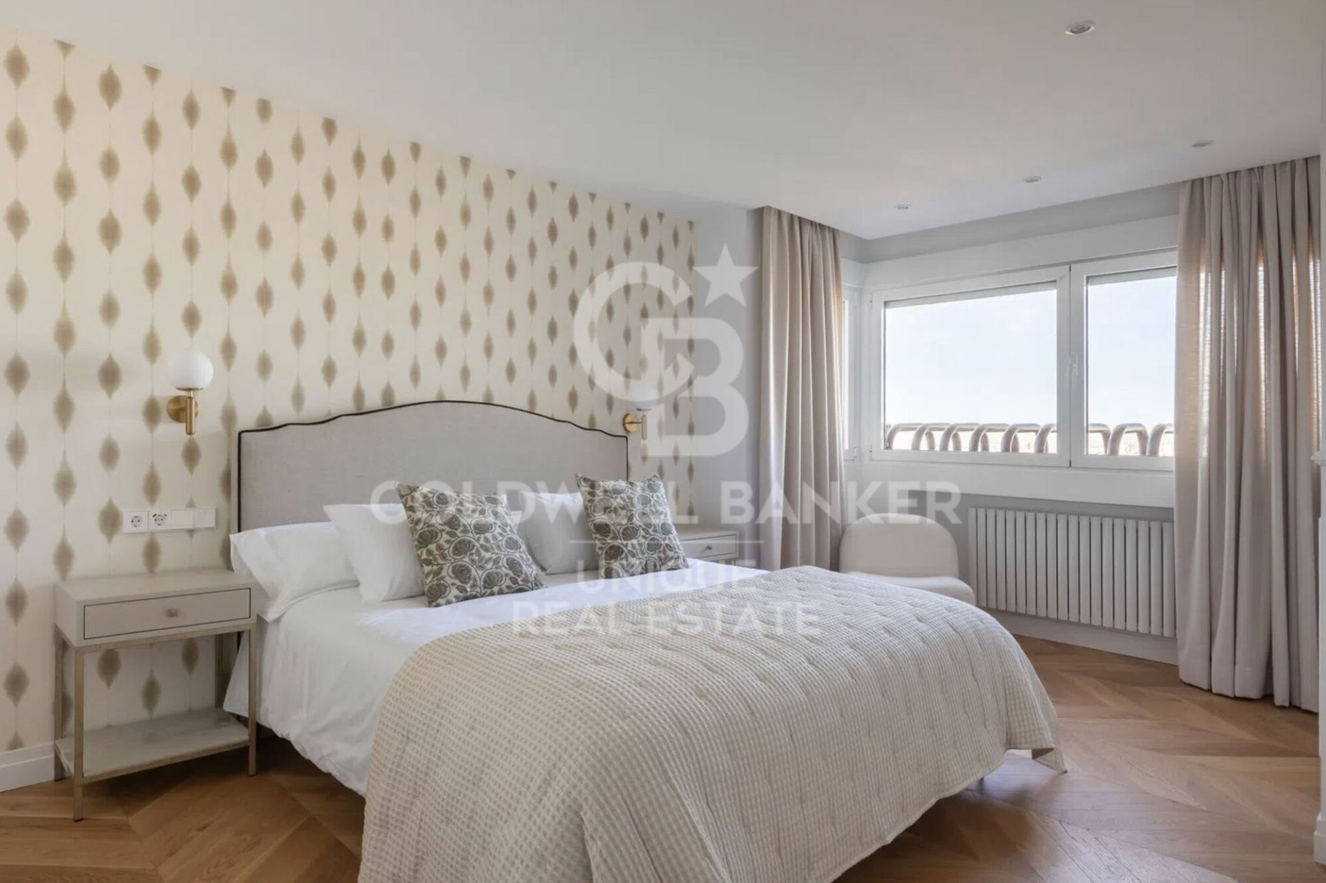 Apartament w Madrid, Hiszpania 3 sypialnie, 240 mkw. nr 156920