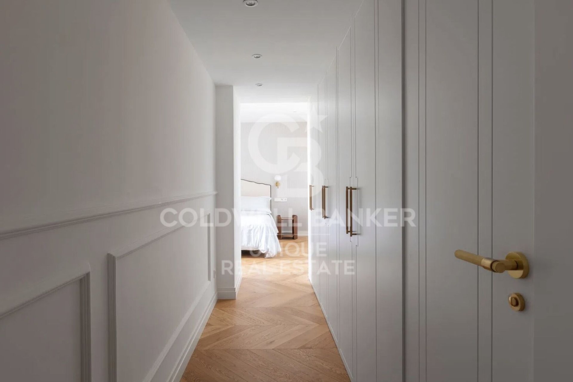 Apartament w Madrid, Hiszpania 3 sypialnie, 240 mkw. nr 156920