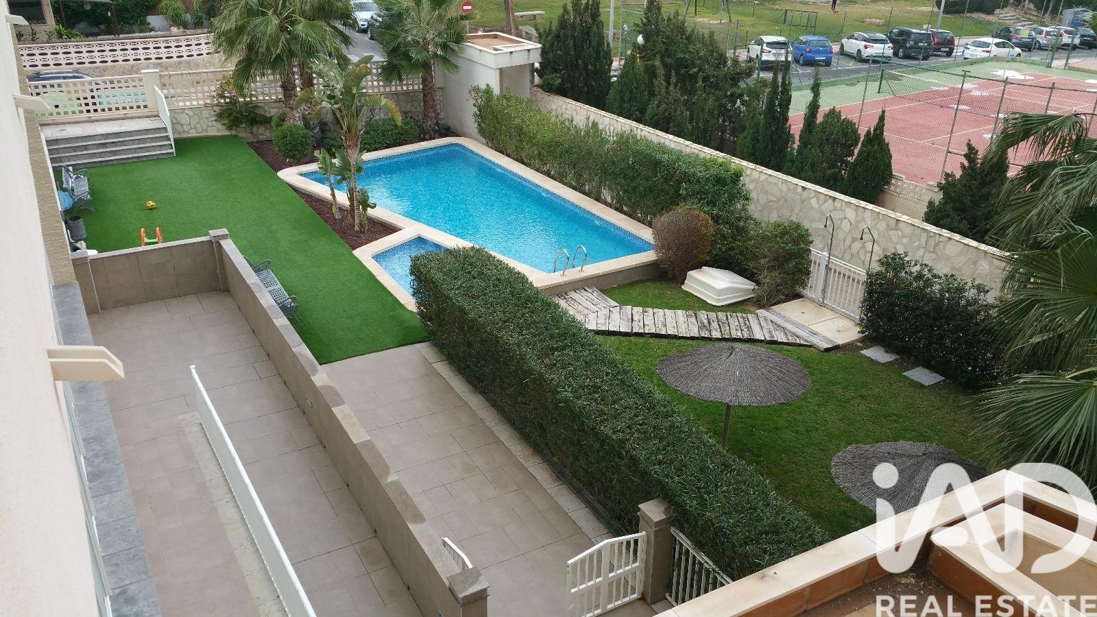 Dzīvoklis El Campello, Alicante, Spānijā 2 istabas, 75 m2 Nr. 173257