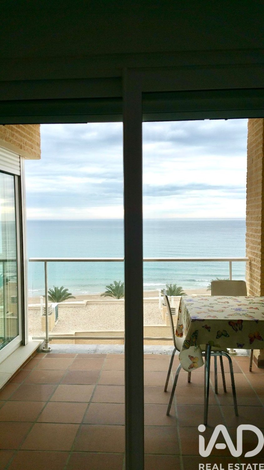 Dzīvoklis El Campello, Alicante, Spānijā 2 istabas, 75 m2 Nr. 173257