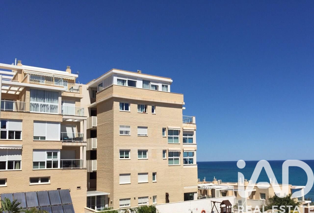 Dzīvoklis El Campello, Alicante, Spānijā 2 istabas, 75 m2 Nr. 173257