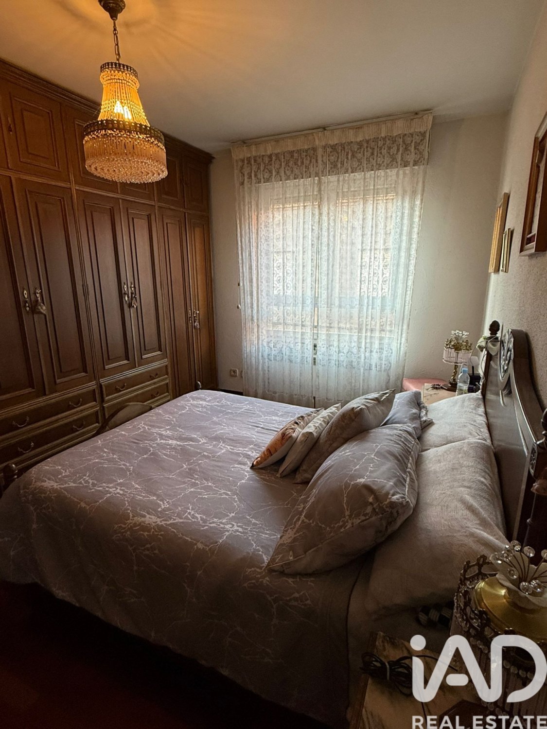 Casa a Leon, Spagna 10 camere da letto, 256 mq. N° 173260