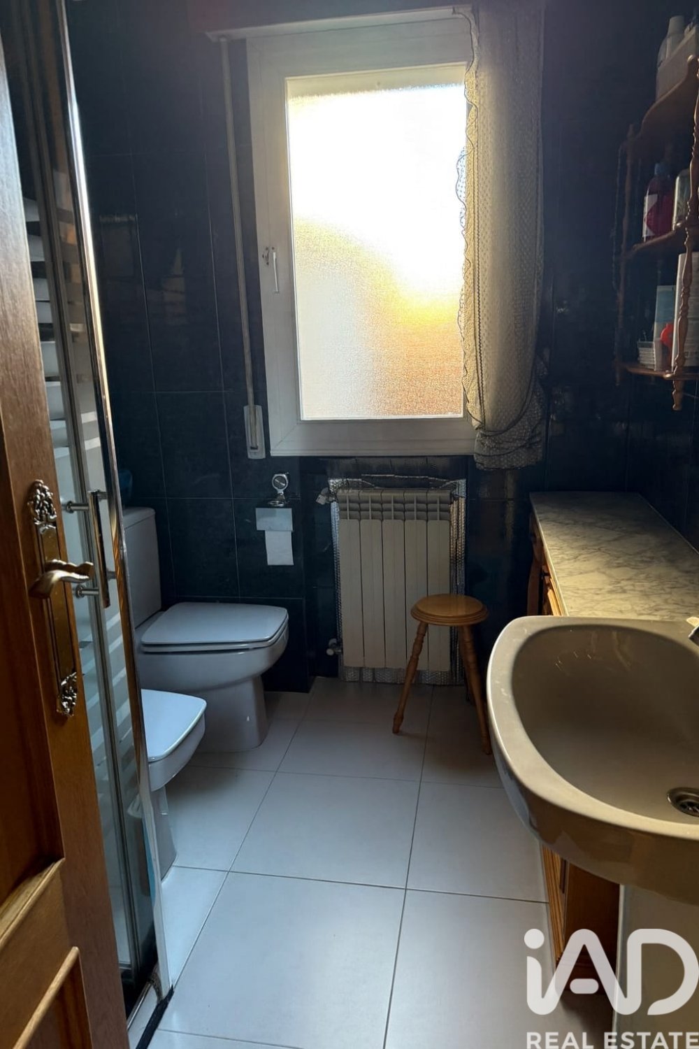 Casa a Leon, Spagna 10 camere da letto, 256 mq. N° 173260
