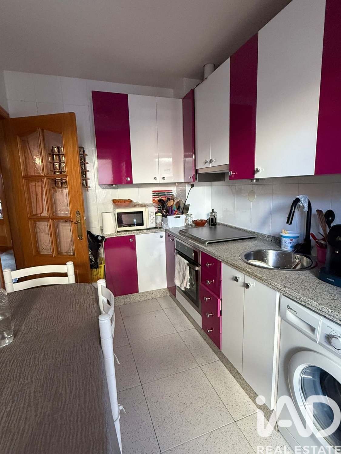 Casa a Leon, Spagna 10 camere da letto, 256 mq. N° 173260