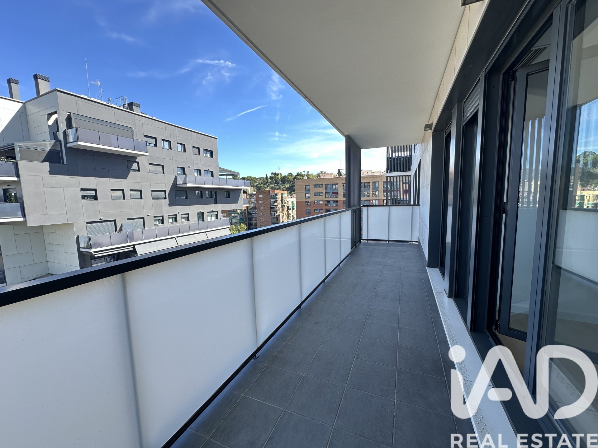 Apartment in Barcelona, Spain 3 bedrooms, 120 sq.m. No. 173258