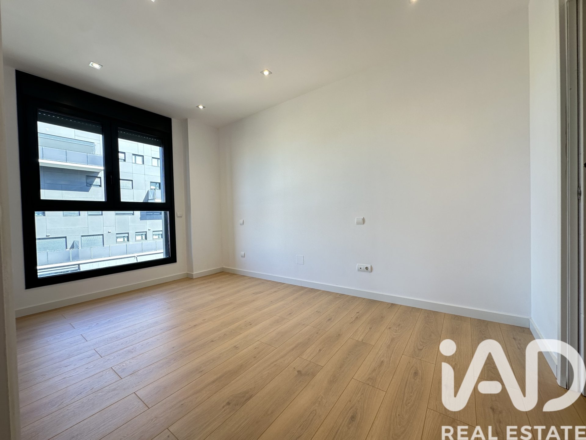 Apartment in Barcelona, Spain 3 bedrooms, 120 sq.m. No. 173258