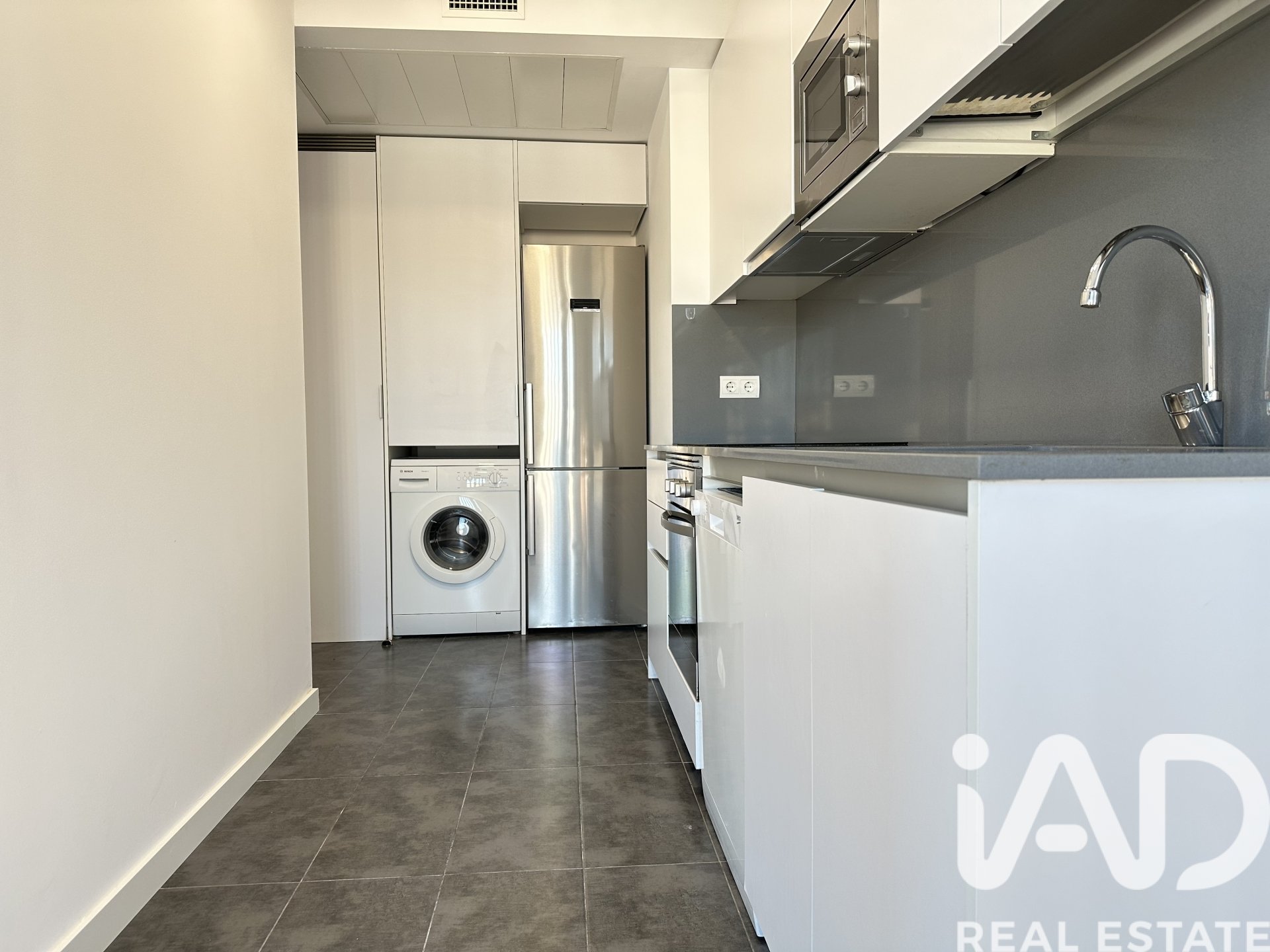Apartment in Barcelona, Spain 3 bedrooms, 120 sq.m. No. 173258