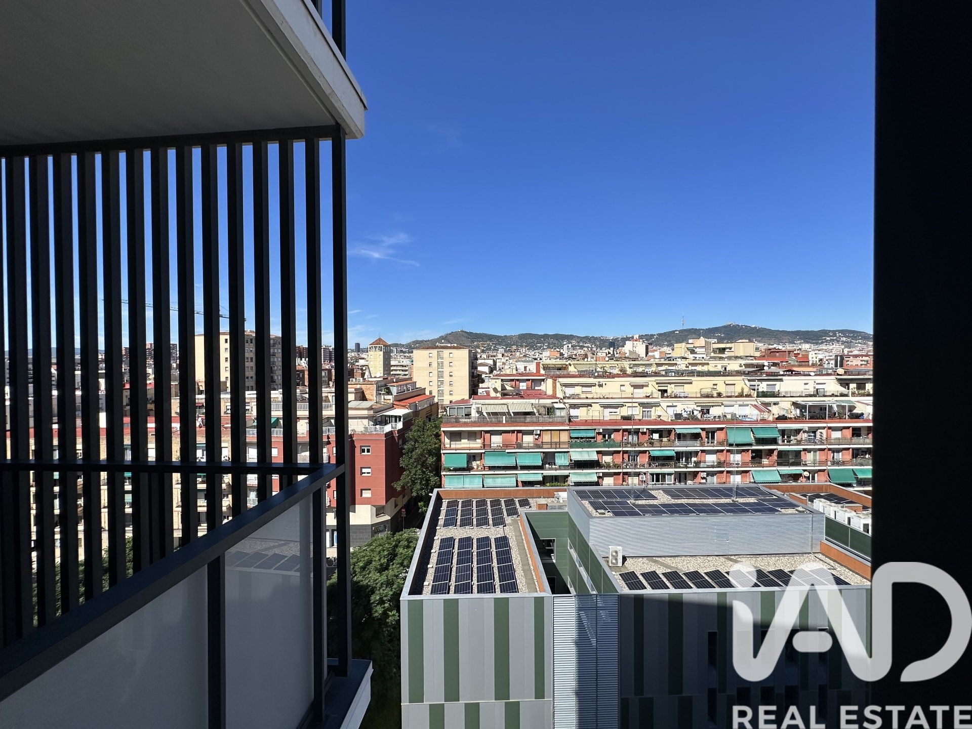 Apartment in Barcelona, Spain 3 bedrooms, 120 sq.m. No. 173258