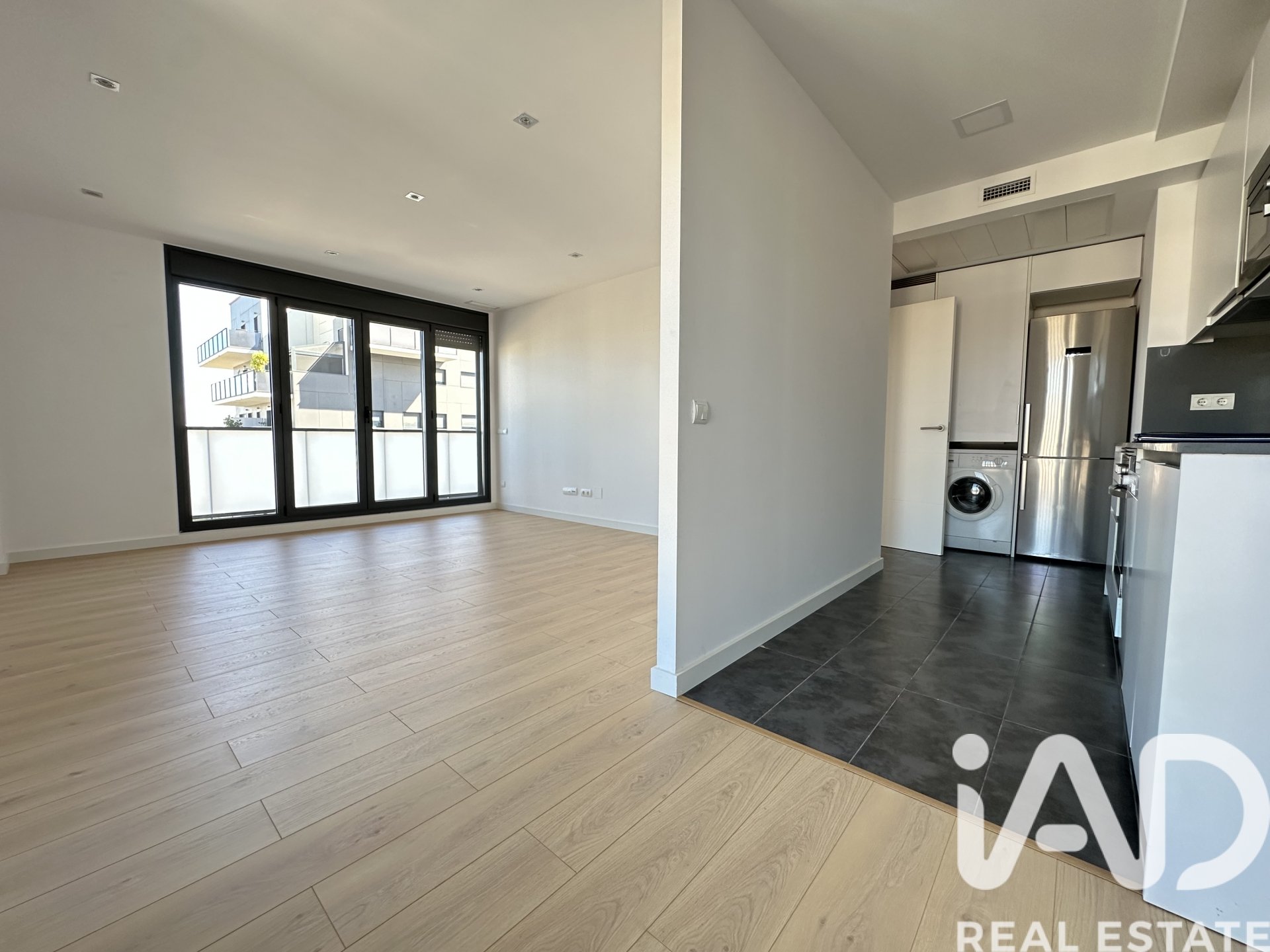 Apartment in Barcelona, Spain 3 bedrooms, 120 sq.m. No. 173258