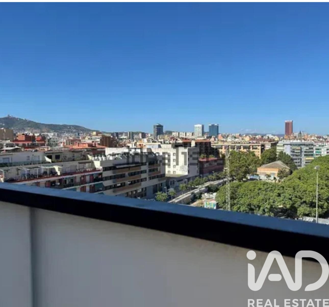 Apartment in Barcelona, Spain 3 bedrooms, 120 sq.m. No. 173258