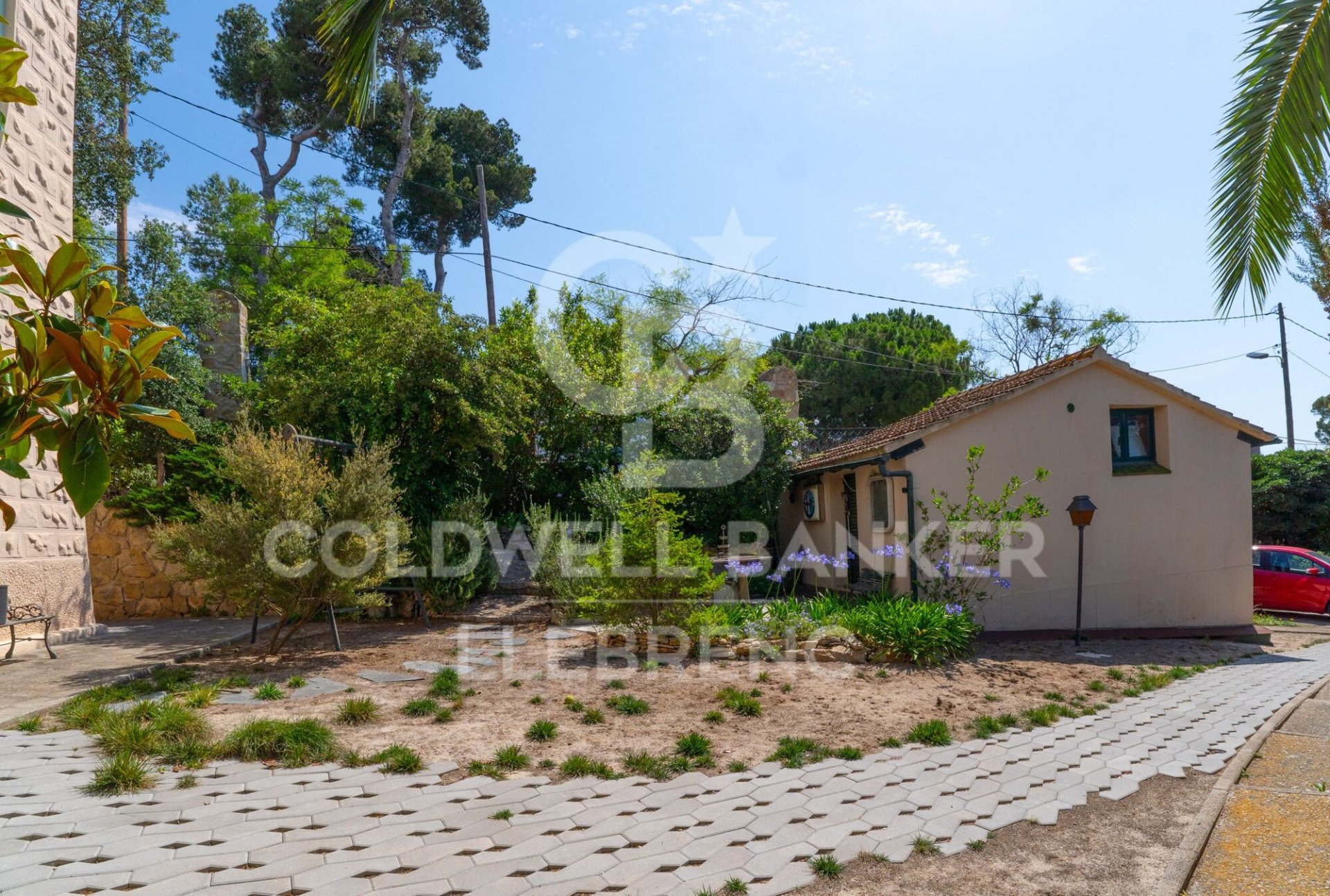 Kolmio Barcelona, Espanja 5 makuuhuonetta, 322 m2 No. 160108