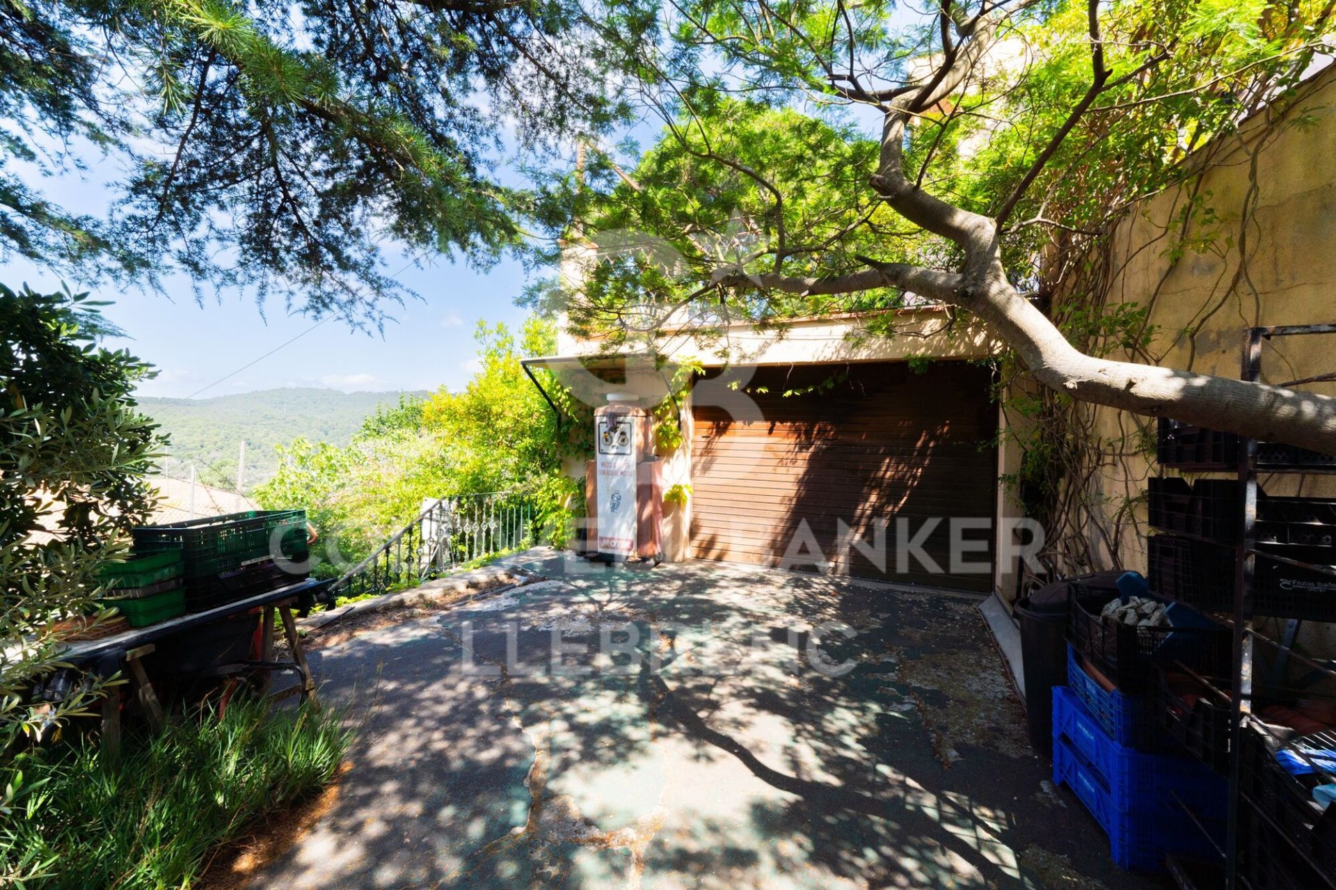 Kolmio Barcelona, Espanja 5 makuuhuonetta, 322 m2 No. 160108