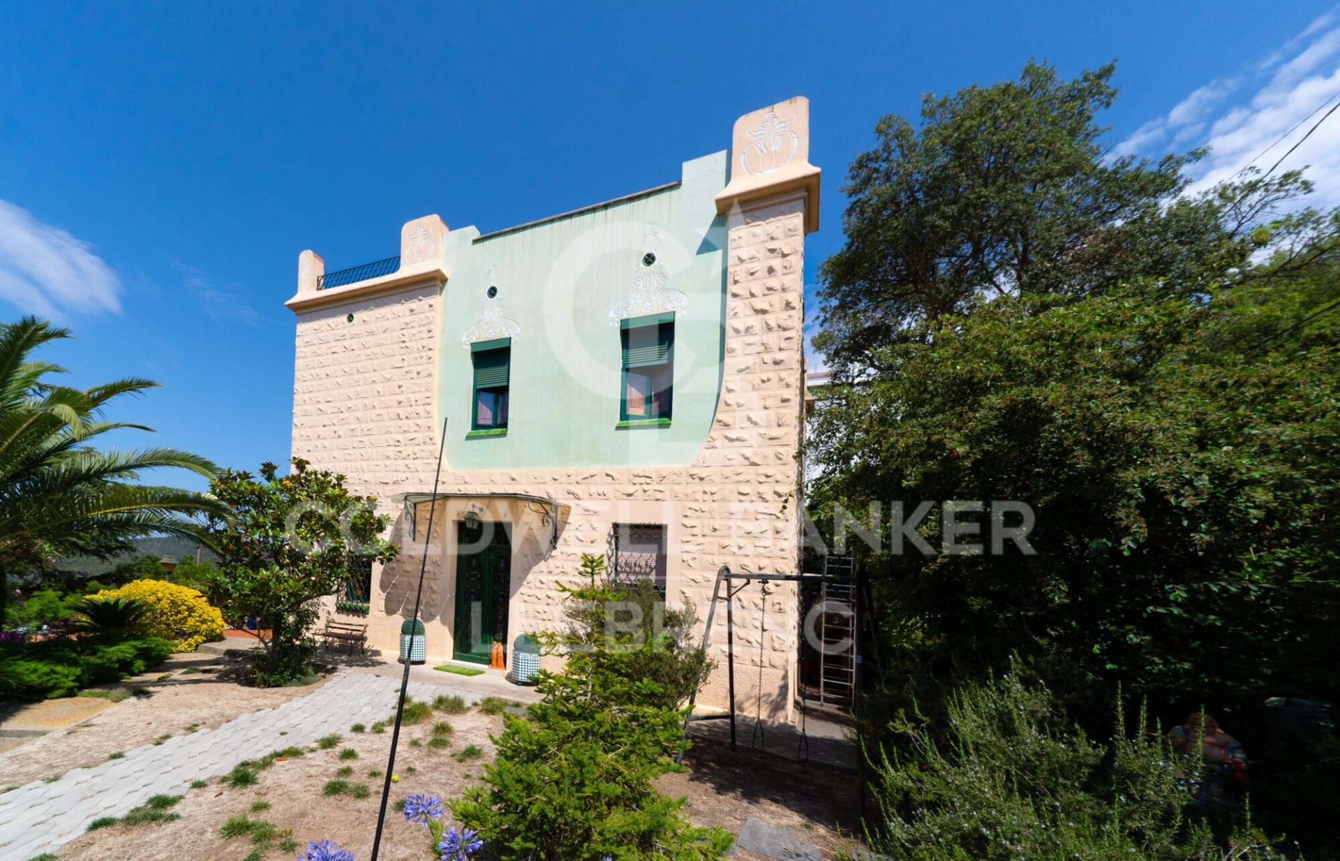 Kolmio Barcelona, Espanja 5 makuuhuonetta, 322 m2 No. 160108