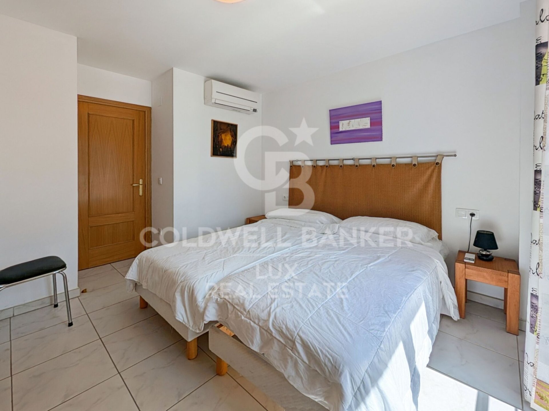 Commercial property à Empuriabrava, Girona, Espagne 438 m2 No. 160107