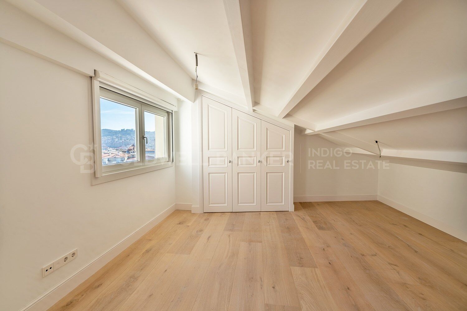 Ático en Vigo, Pontevedra, España 4 dormitorios, 225 m2 No. 160127