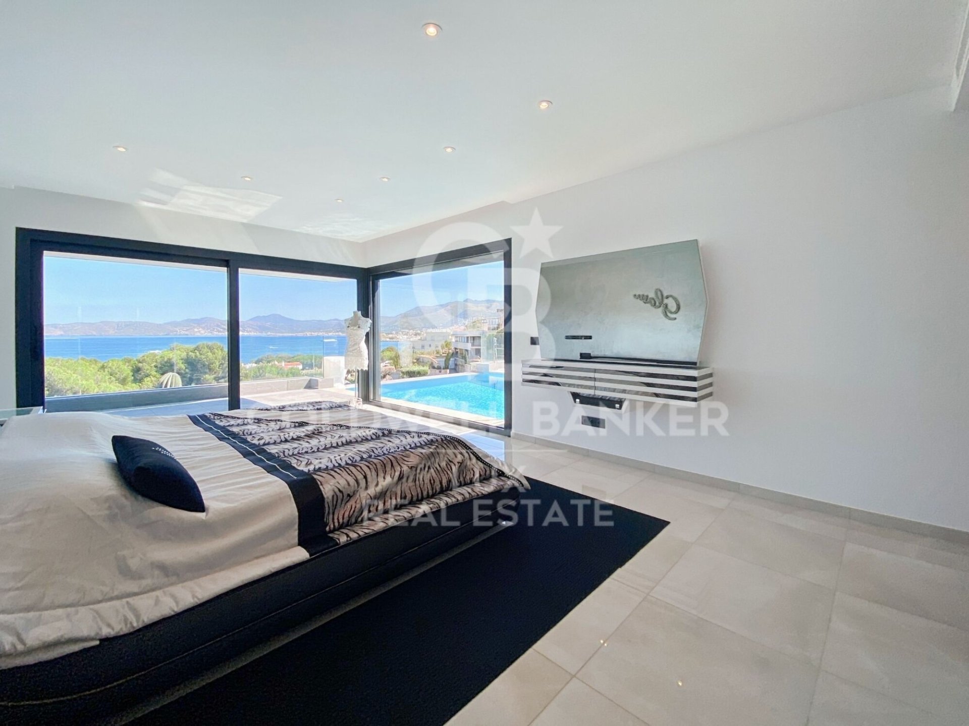 Villa en Llanca, Gerona, España 4 dormitorios, 723 m2 No. 160126