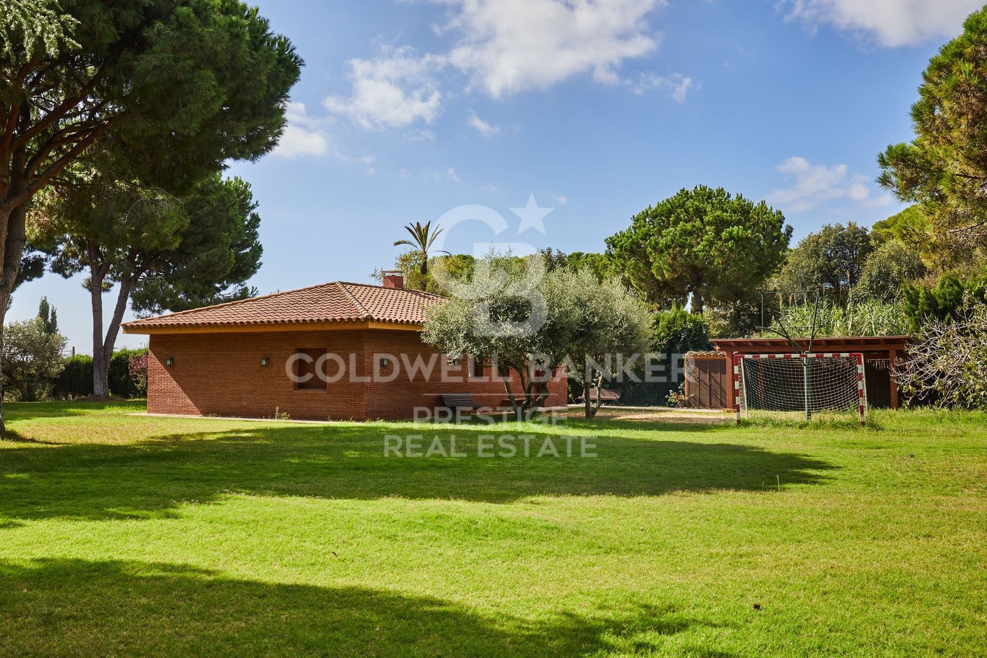 House à Sant Andreu de Llavaneres, Barcelona, Espagne 9 chambres, 817 m2 No. 160129