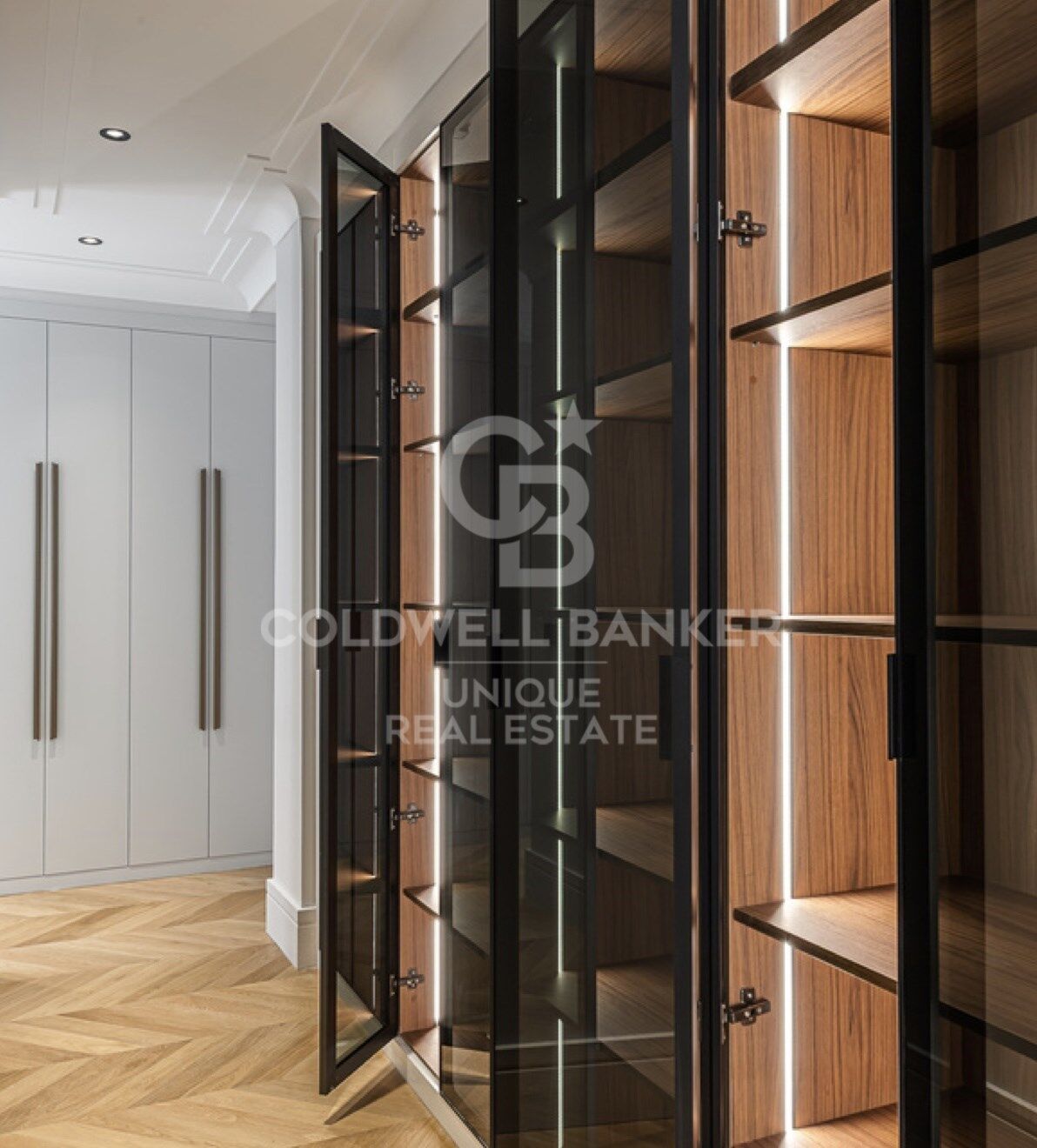 Apartment à Madrid, Espagne 4 chambres, 431 m2 No. 160109
