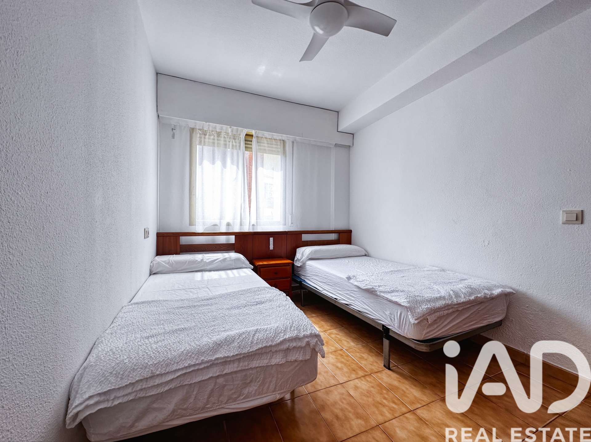 Apartamento en Benidorm, Alicante, España 2 dormitorios, 53 m2 No. 172067