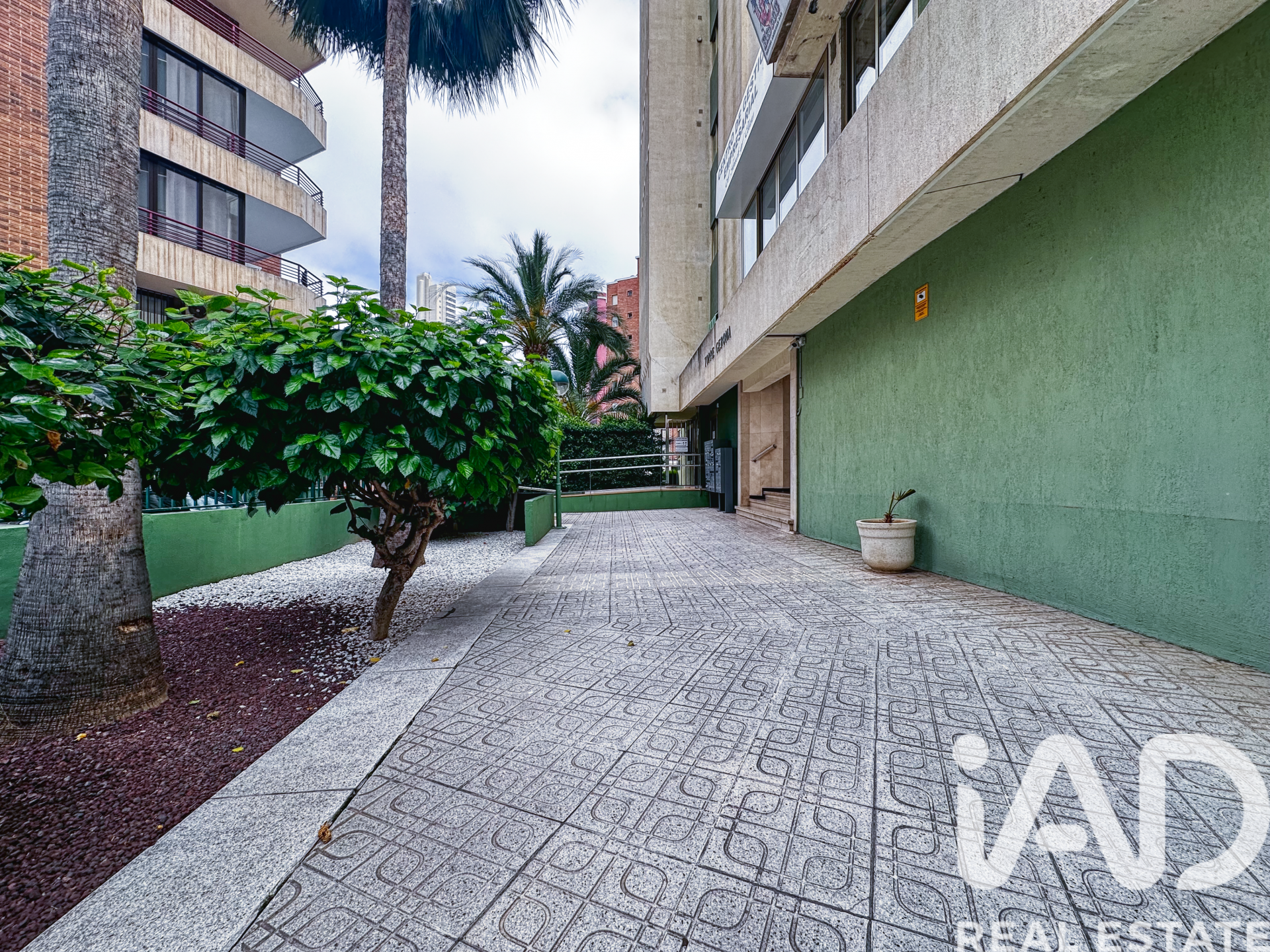 Apartamento en Benidorm, Alicante, España 2 dormitorios, 53 m2 No. 172067