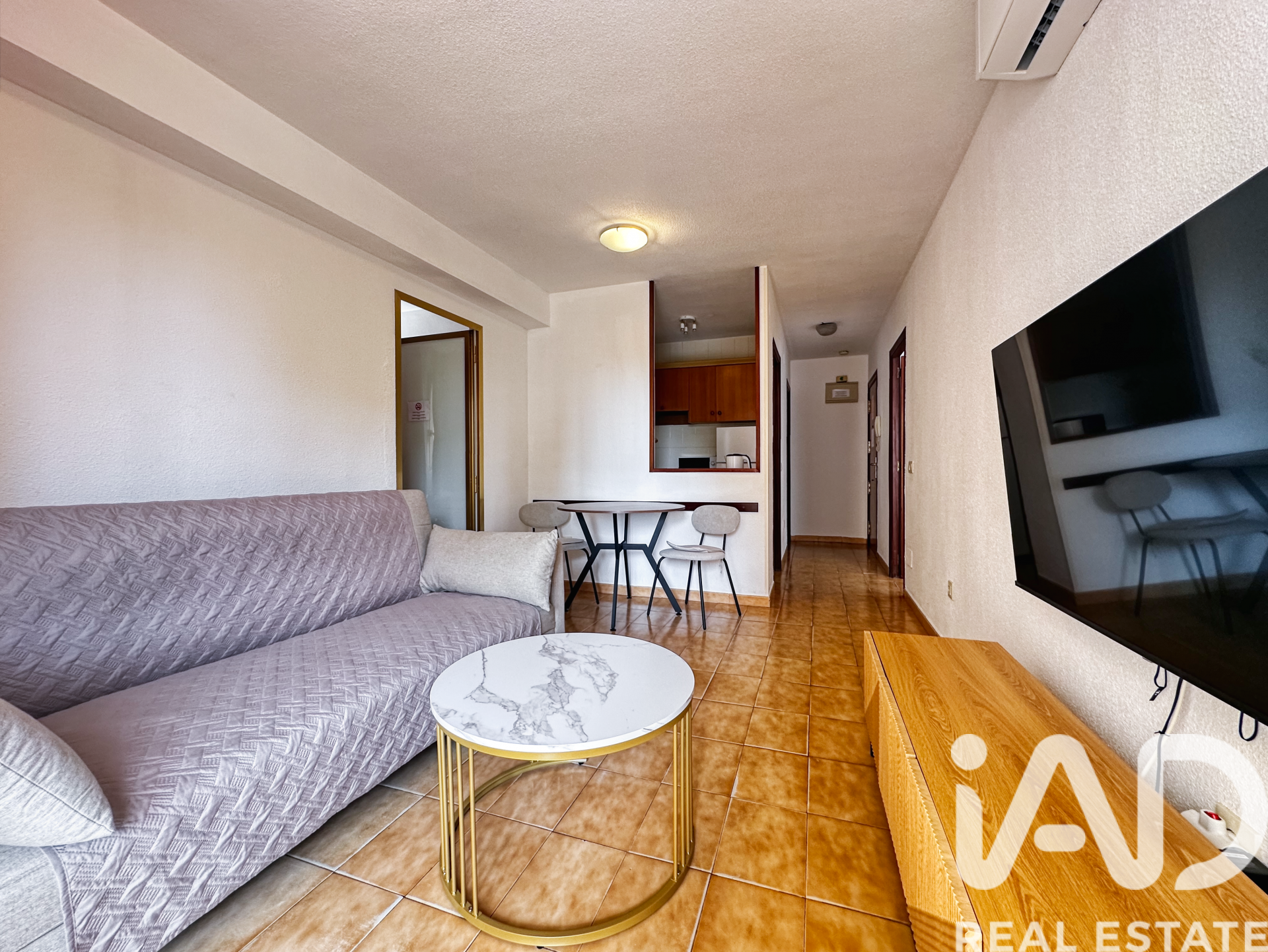 Apartamento en Benidorm, Alicante, España 2 dormitorios, 53 m2 No. 172067
