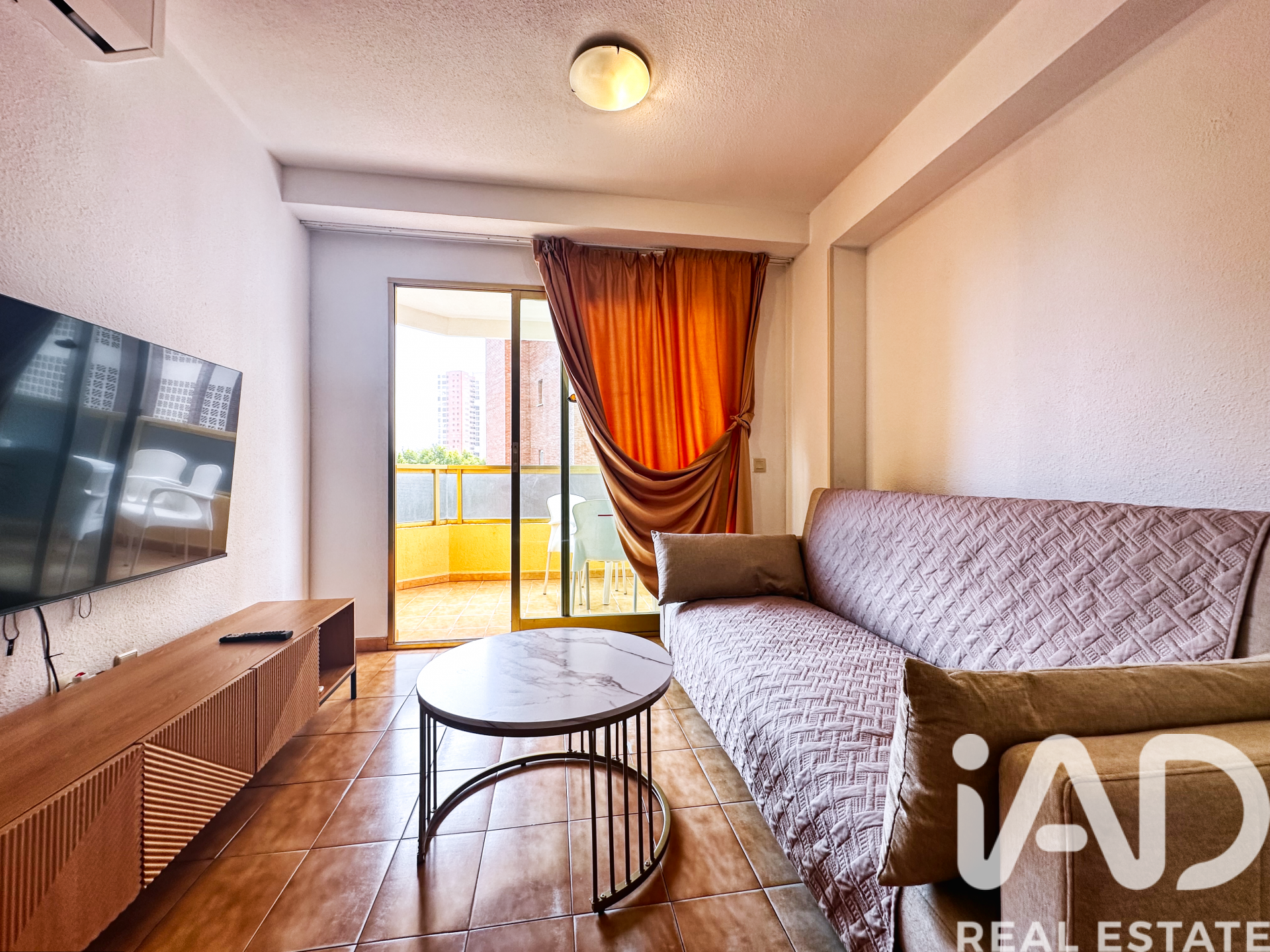 Apartamento en Benidorm, Alicante, España 2 dormitorios, 53 m2 No. 172067