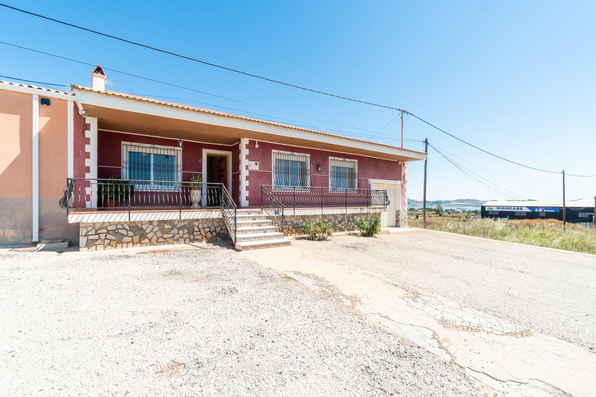 Villa a Torremendo, Alicante, Spagna 3 camere da letto, 334 mq. N° 189640