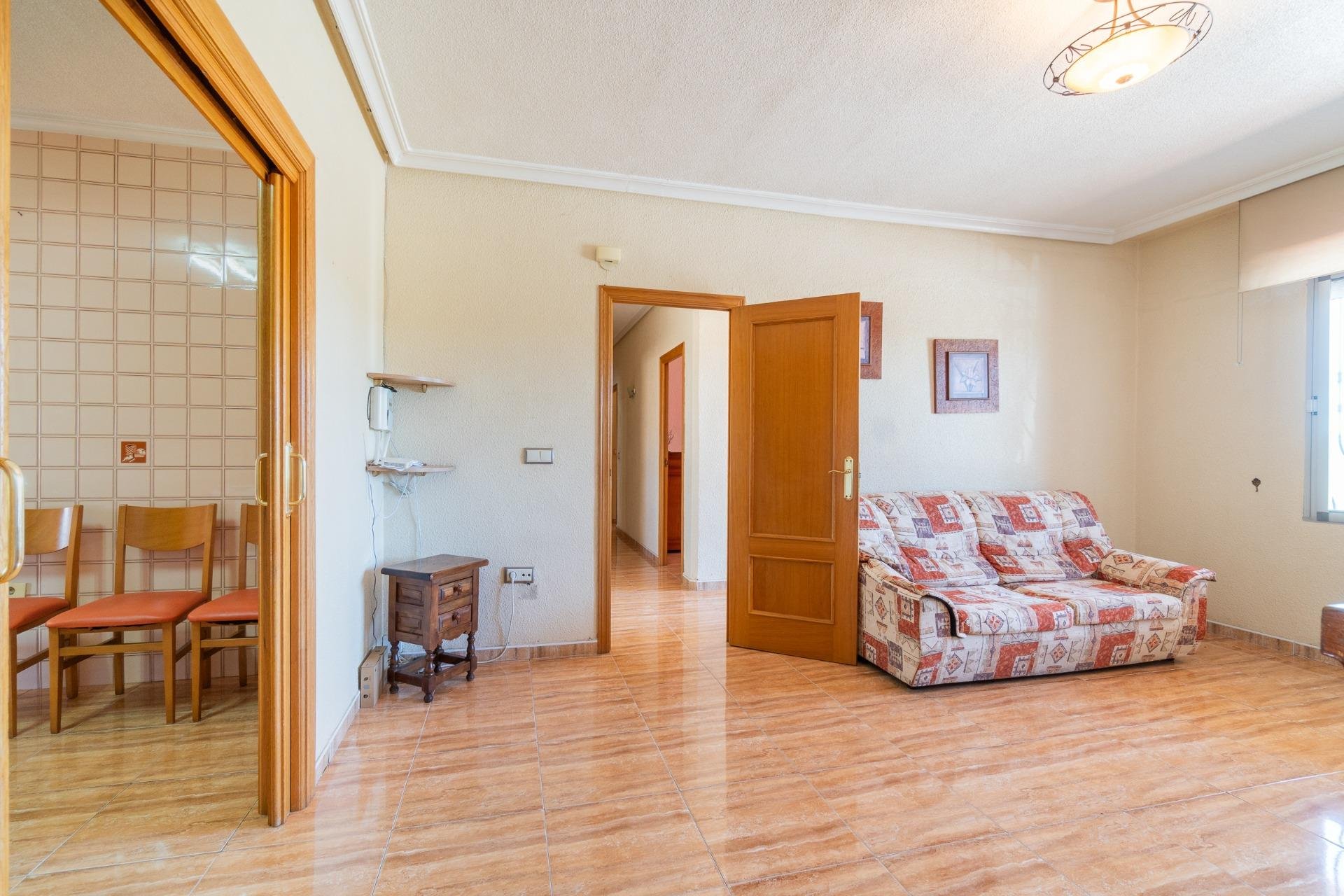 Villa a Torremendo, Alicante, Spagna 3 camere da letto, 334 mq. N° 189640