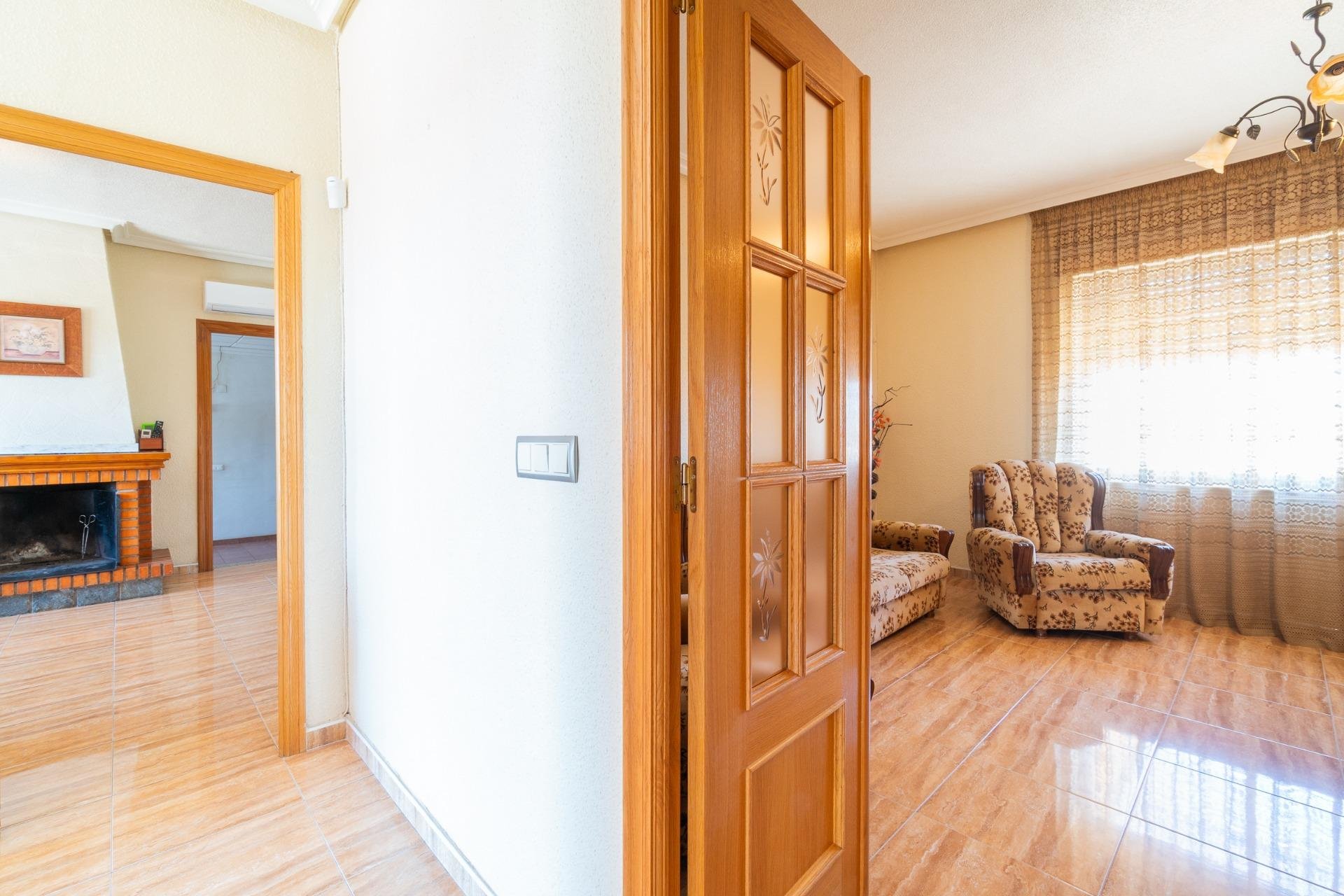 Villa a Torremendo, Alicante, Spagna 3 camere da letto, 334 mq. N° 189640