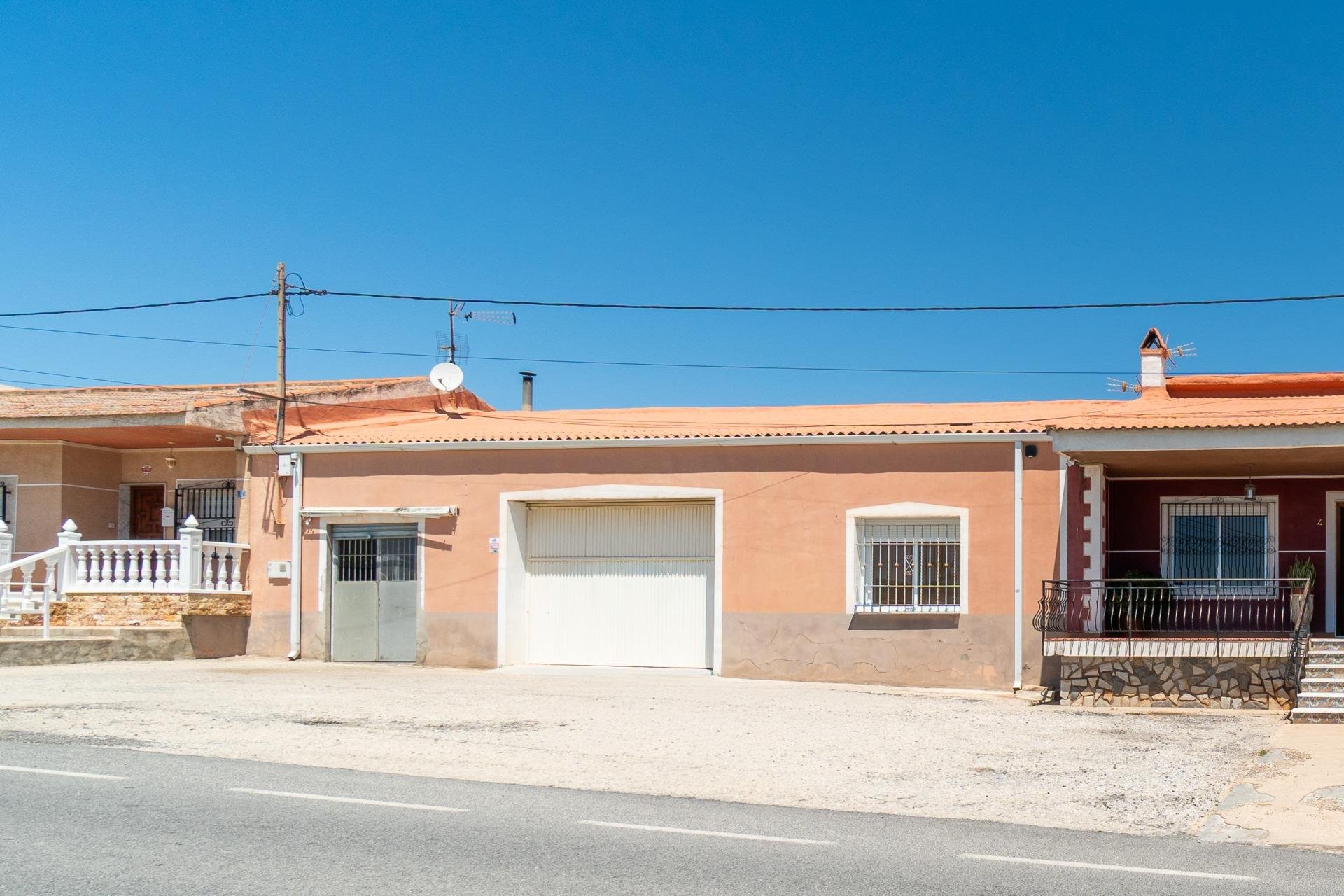 Villa a Torremendo, Alicante, Spagna 3 camere da letto, 334 mq. N° 189640