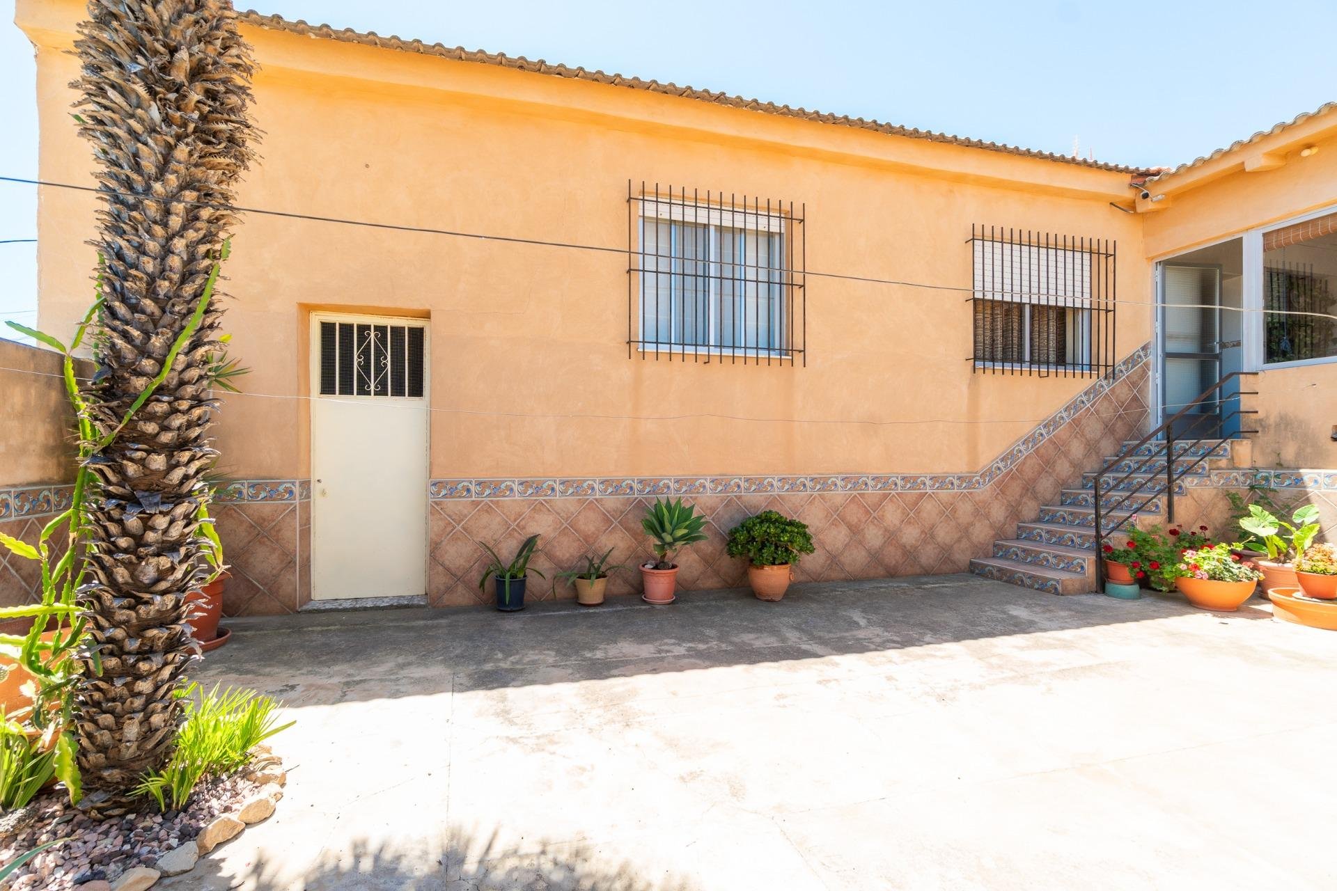 Villa a Torremendo, Alicante, Spagna 3 camere da letto, 334 mq. N° 189640