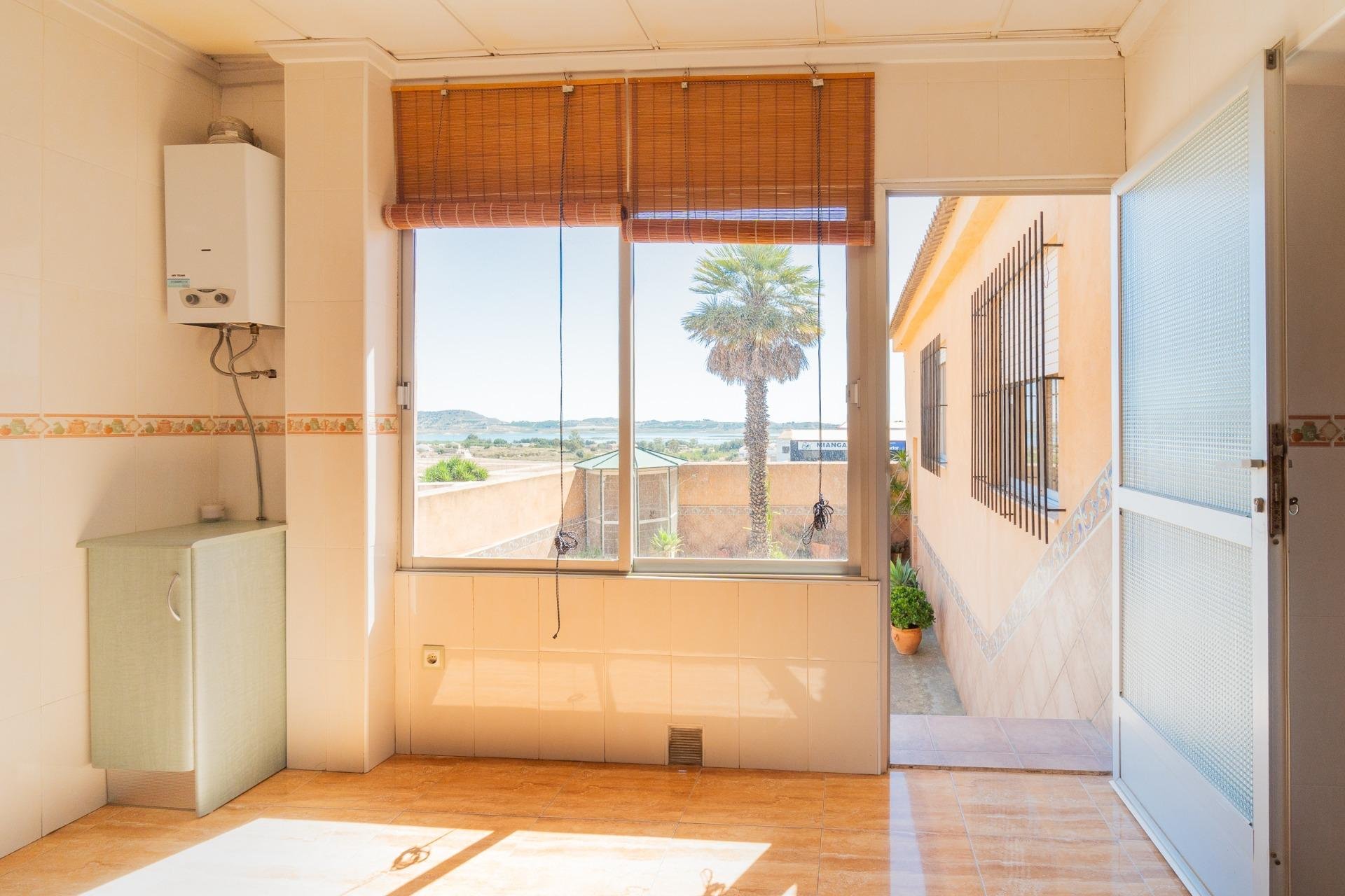 Villa a Torremendo, Alicante, Spagna 3 camere da letto, 334 mq. N° 189640