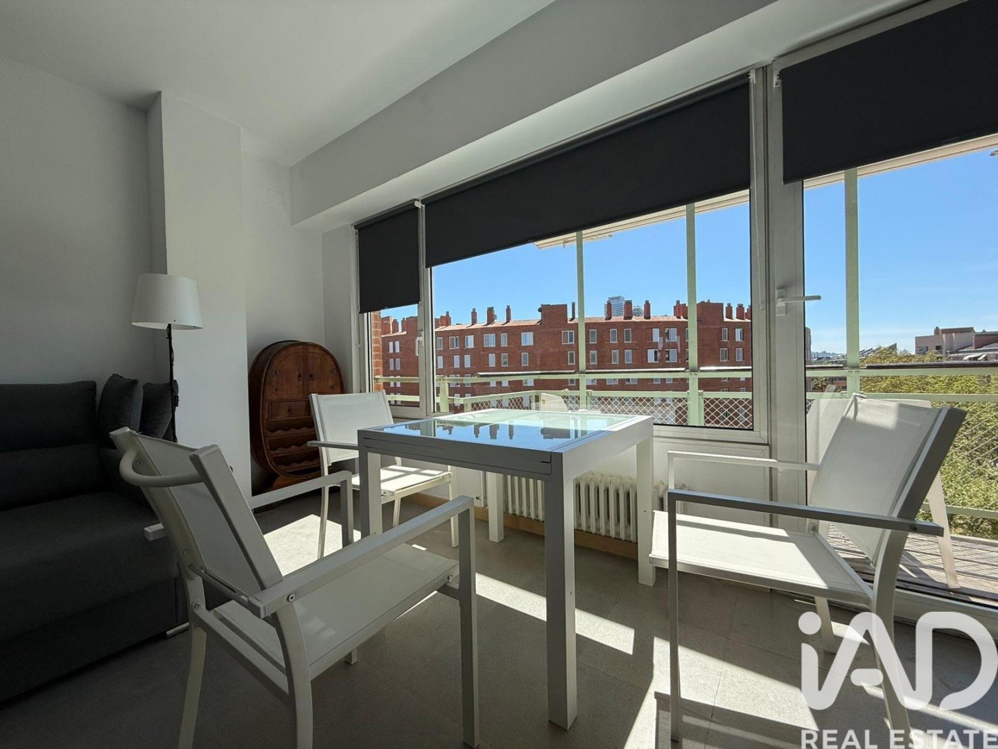 Apartment in Barcelona, Spain 1 bedroom, 76 sq.m. No. 196526