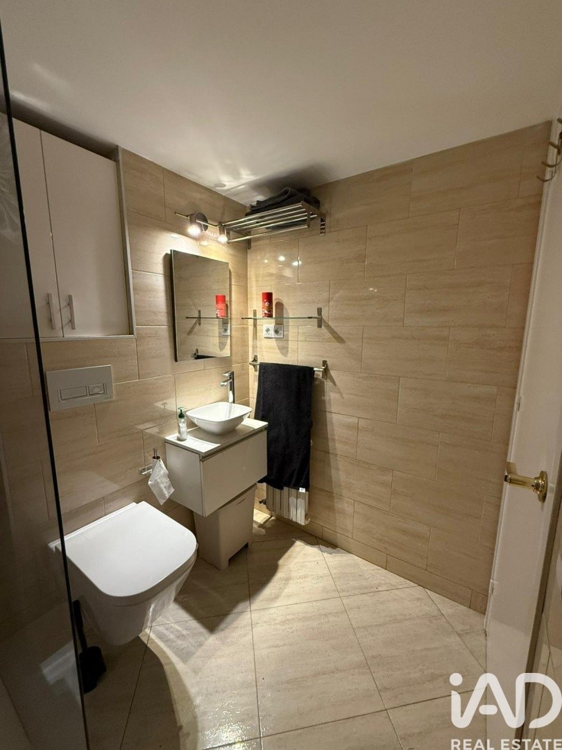 Apartment in Barcelona, Spain 1 bedroom, 76 sq.m. No. 196526