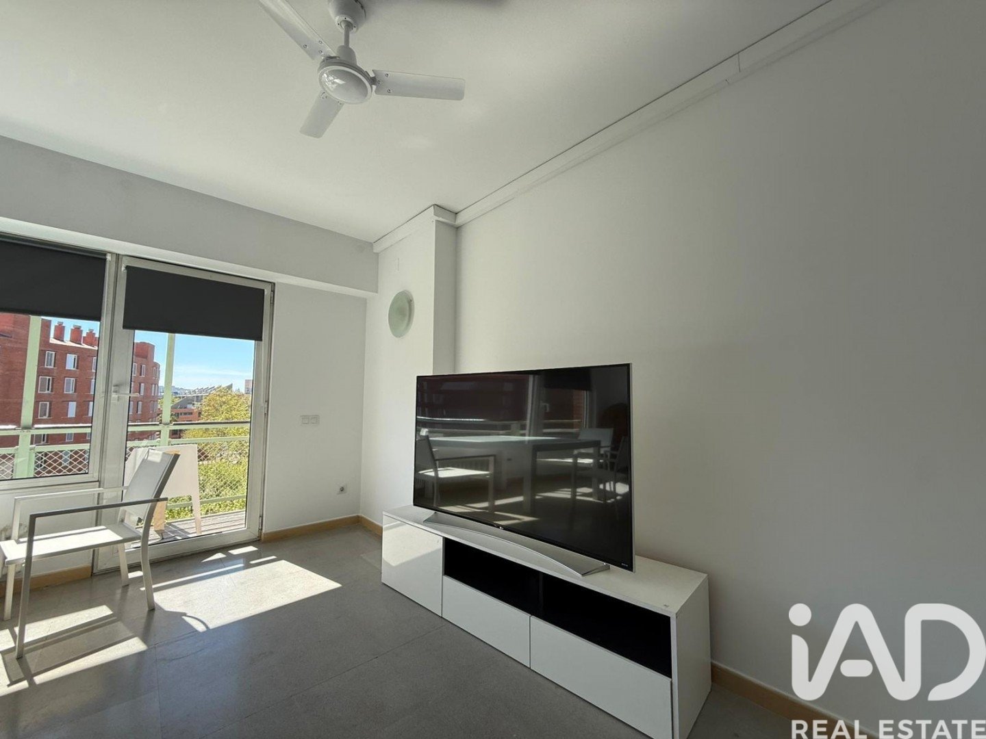 Apartment in Barcelona, Spain 1 bedroom, 76 sq.m. No. 196526