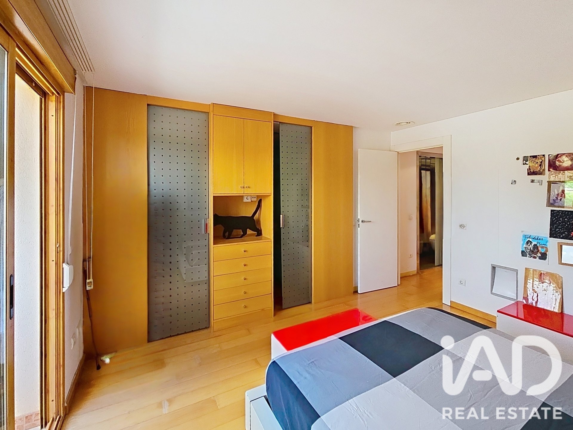 Villetta a schiera a Chiva, Valencia, Spagna 2 camere da letto, 251.34 mq. N° 196530
