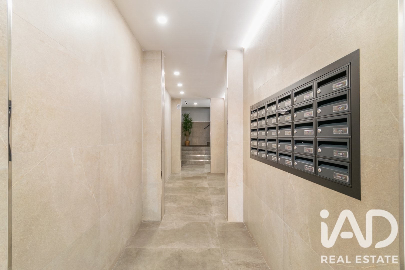 Dzīvoklis Barcelona, Spānijā 3 istabas, 55 m2 Nr. 187533