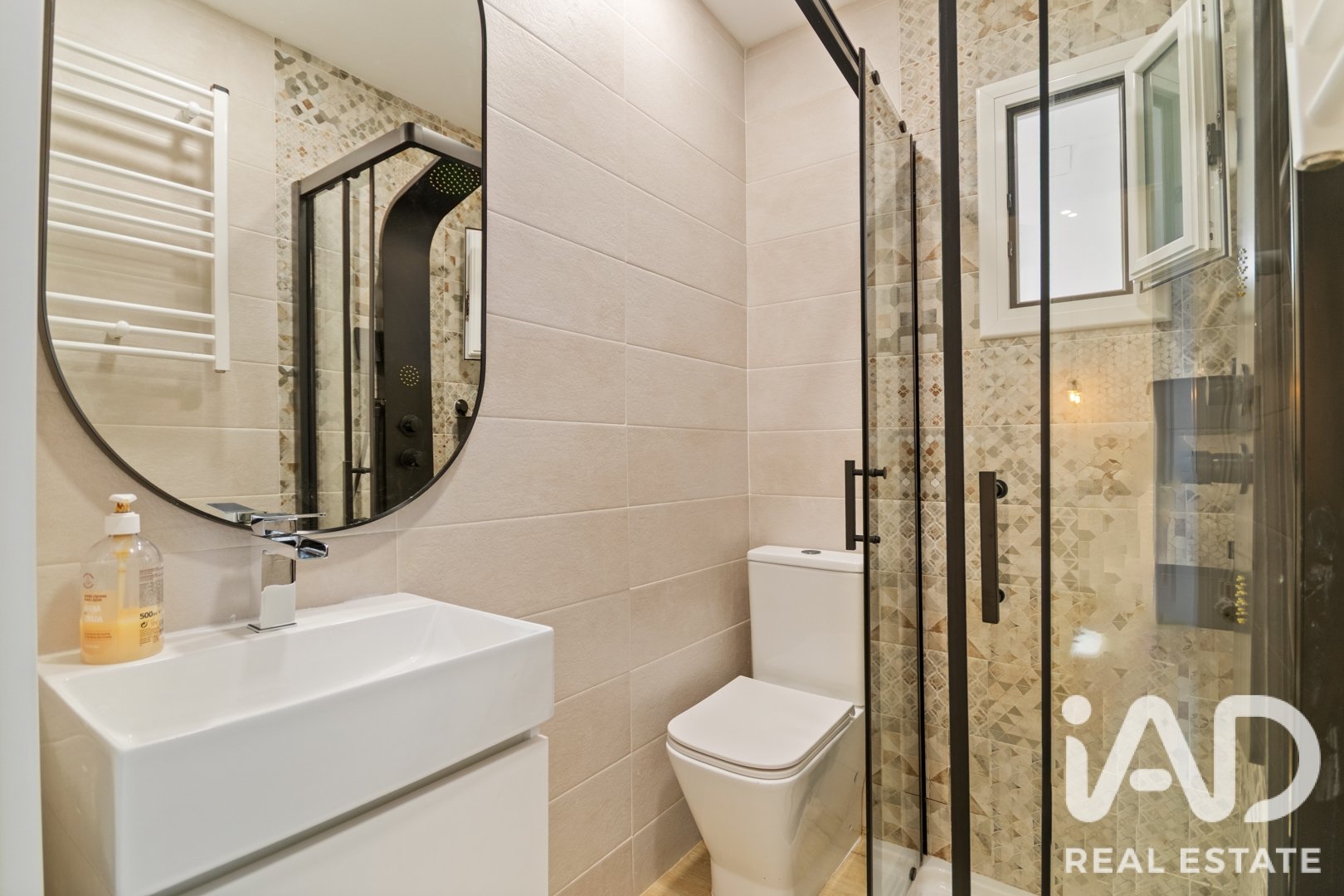 Dzīvoklis Barcelona, Spānijā 3 istabas, 55 m2 Nr. 187533
