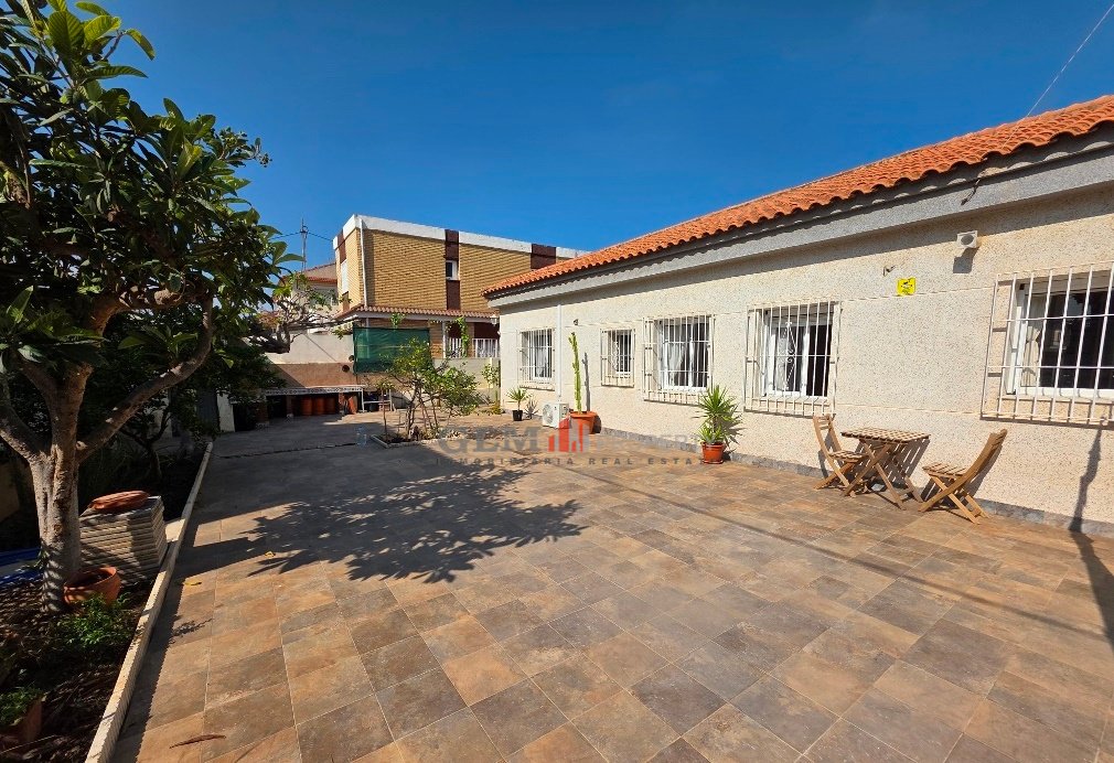 Appartamento a Los Narejos, Murcia, Spagna 4 camere da letto, 121 mq. N° 164718