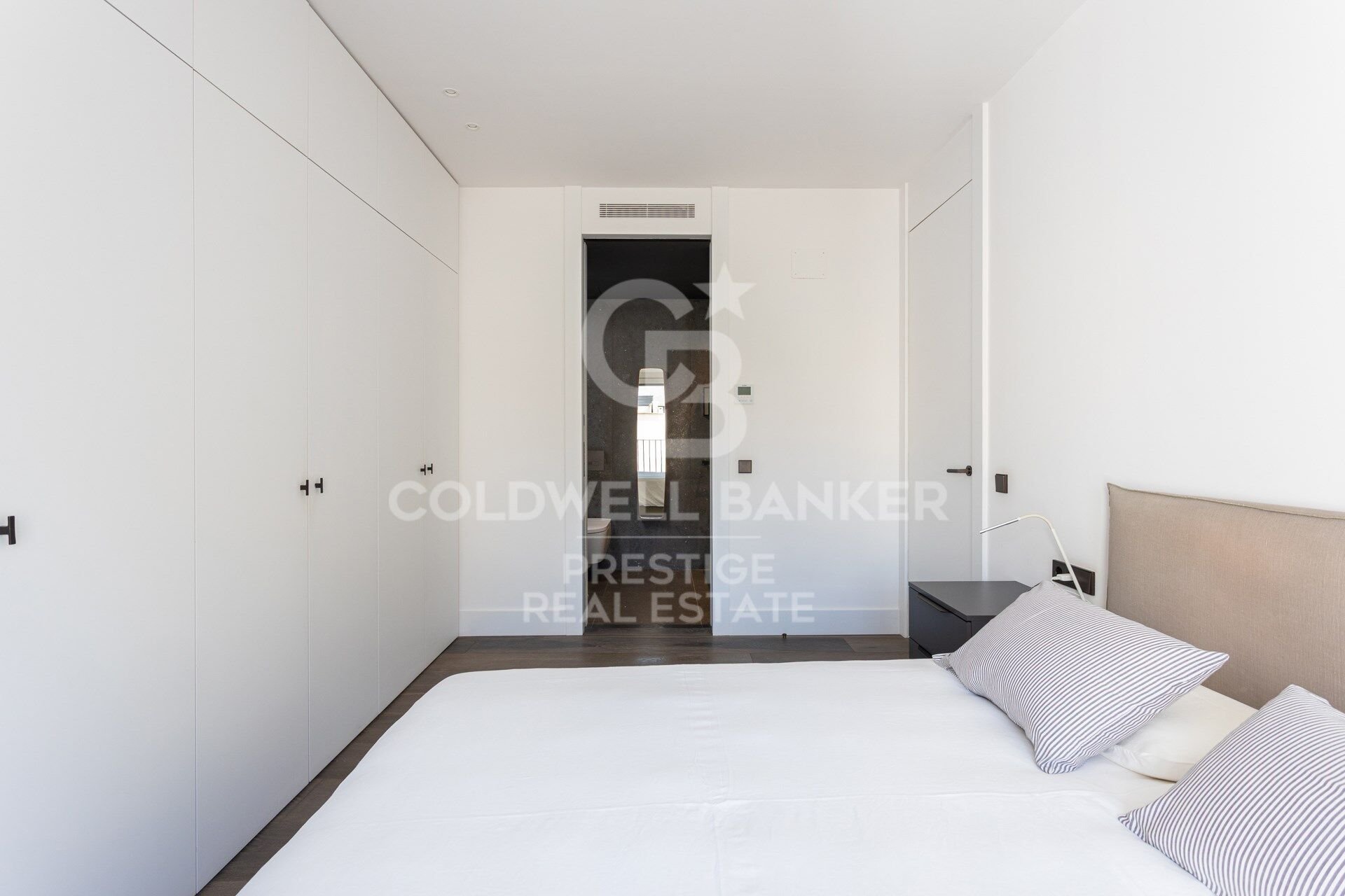 Takvåning i Barcelona, Spanien 2 sovrum, 128 kvm. Nr. 179023