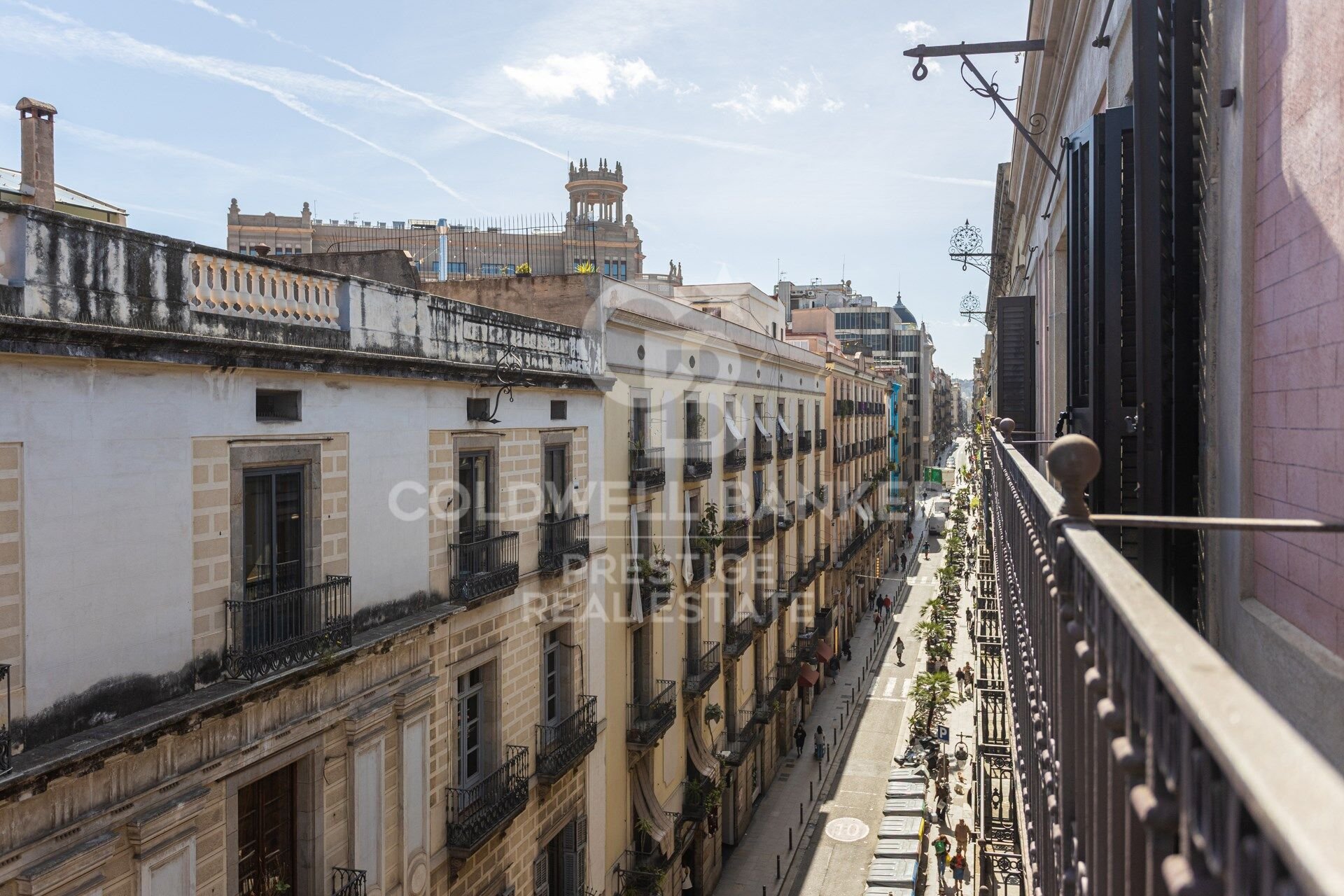 Takvåning i Barcelona, Spanien 2 sovrum, 128 kvm. Nr. 179023